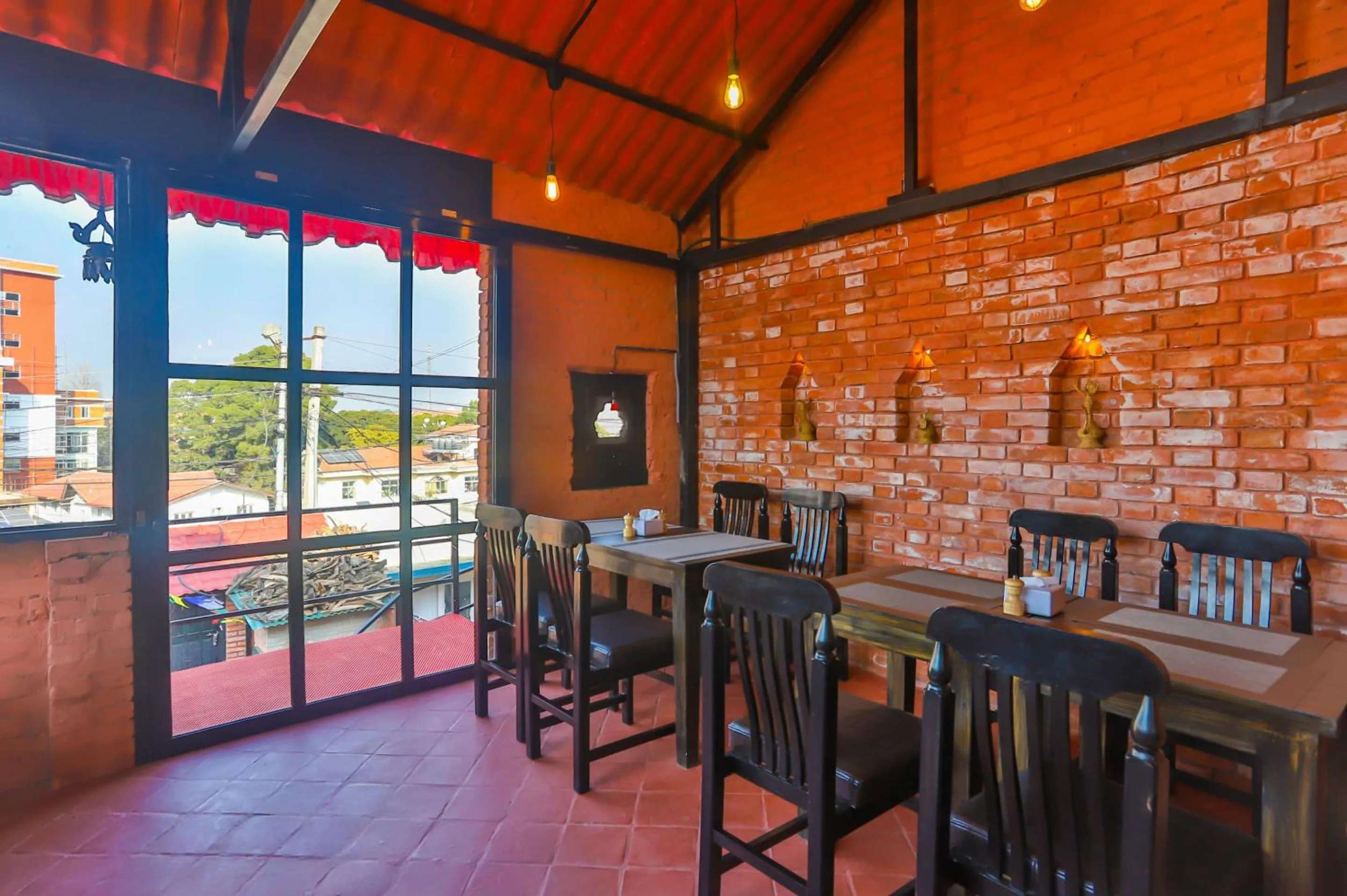 Restaurant/places to eat in Kathmandu Cottage - Boutique