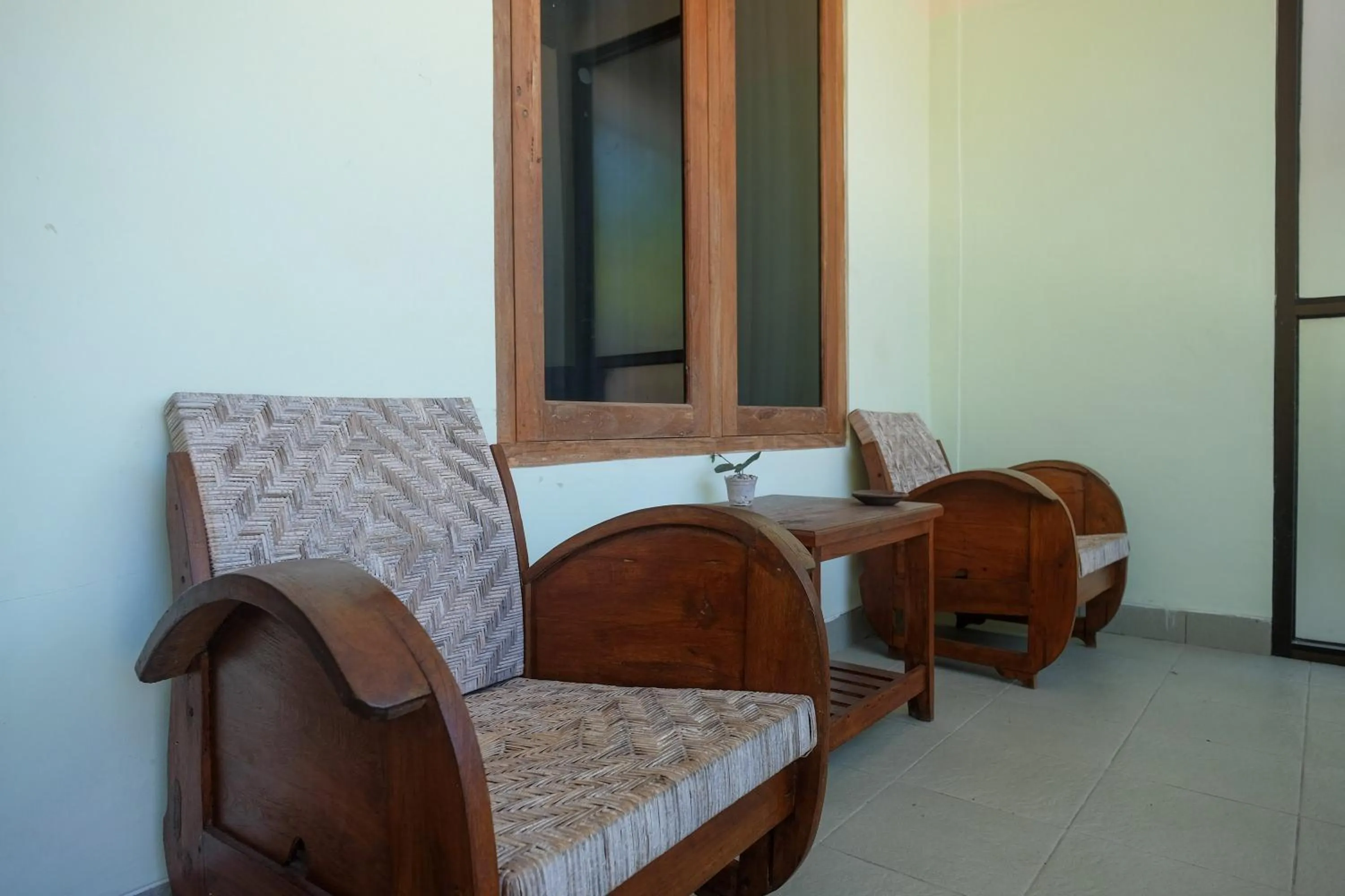 Property building, Seating Area in RedDoorz Syariah near Alun Alun Wonosari