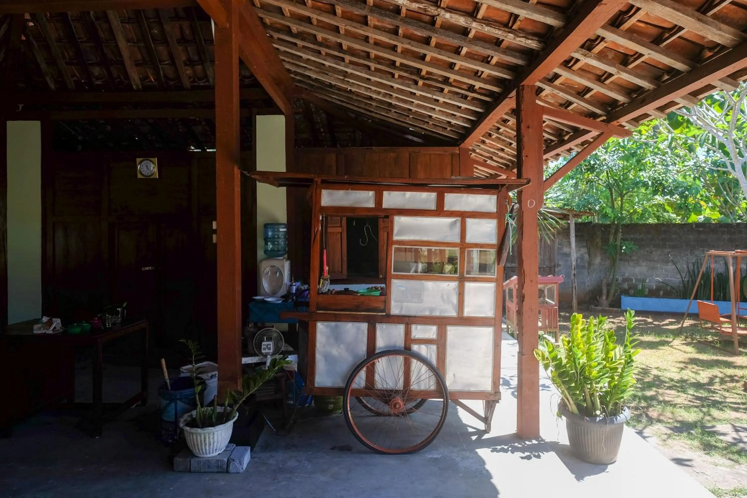 Property building in RedDoorz Syariah near Alun Alun Wonosari