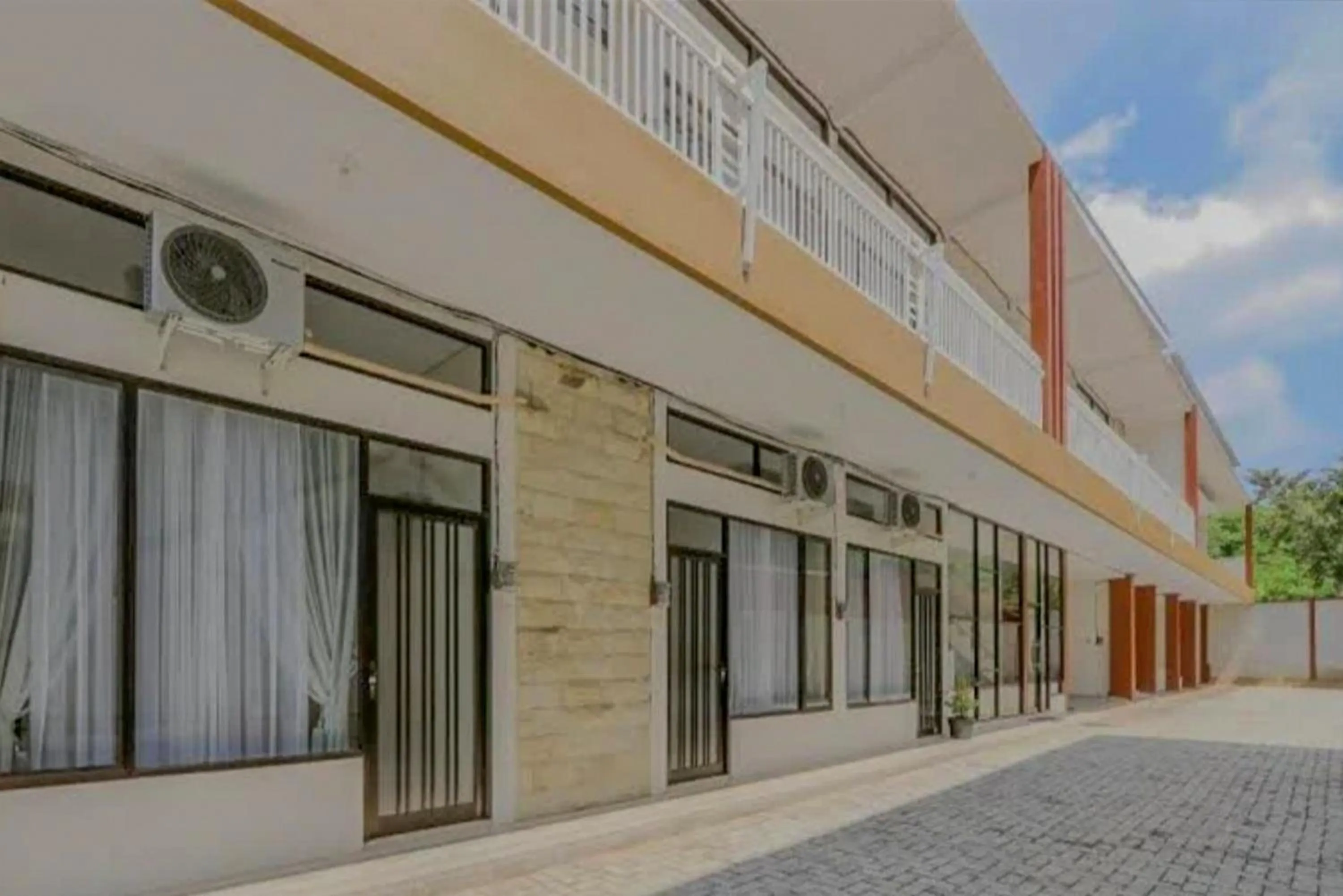 Property Building in OYO 2798 Semeru Residence Syariah