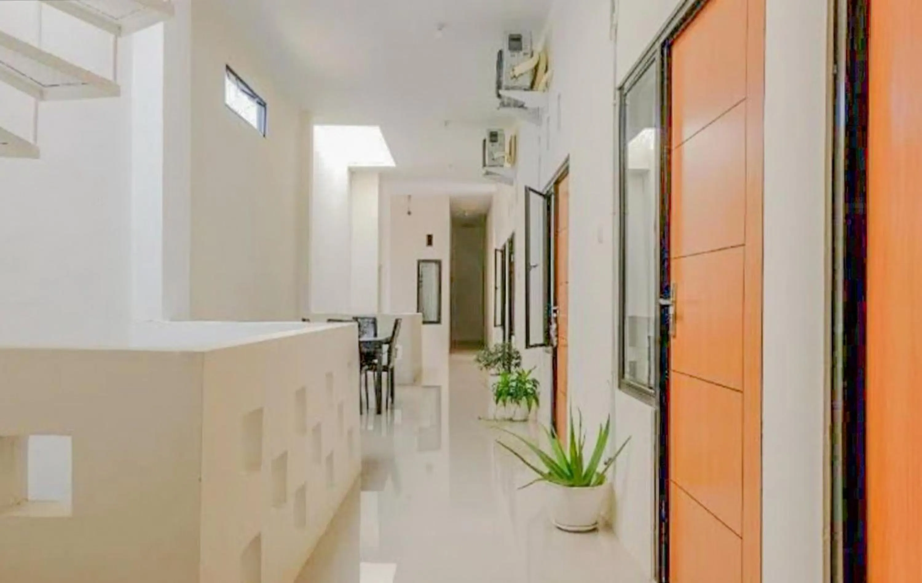 Property building, Lobby/Reception in OYO 2798 Semeru Residence Syariah