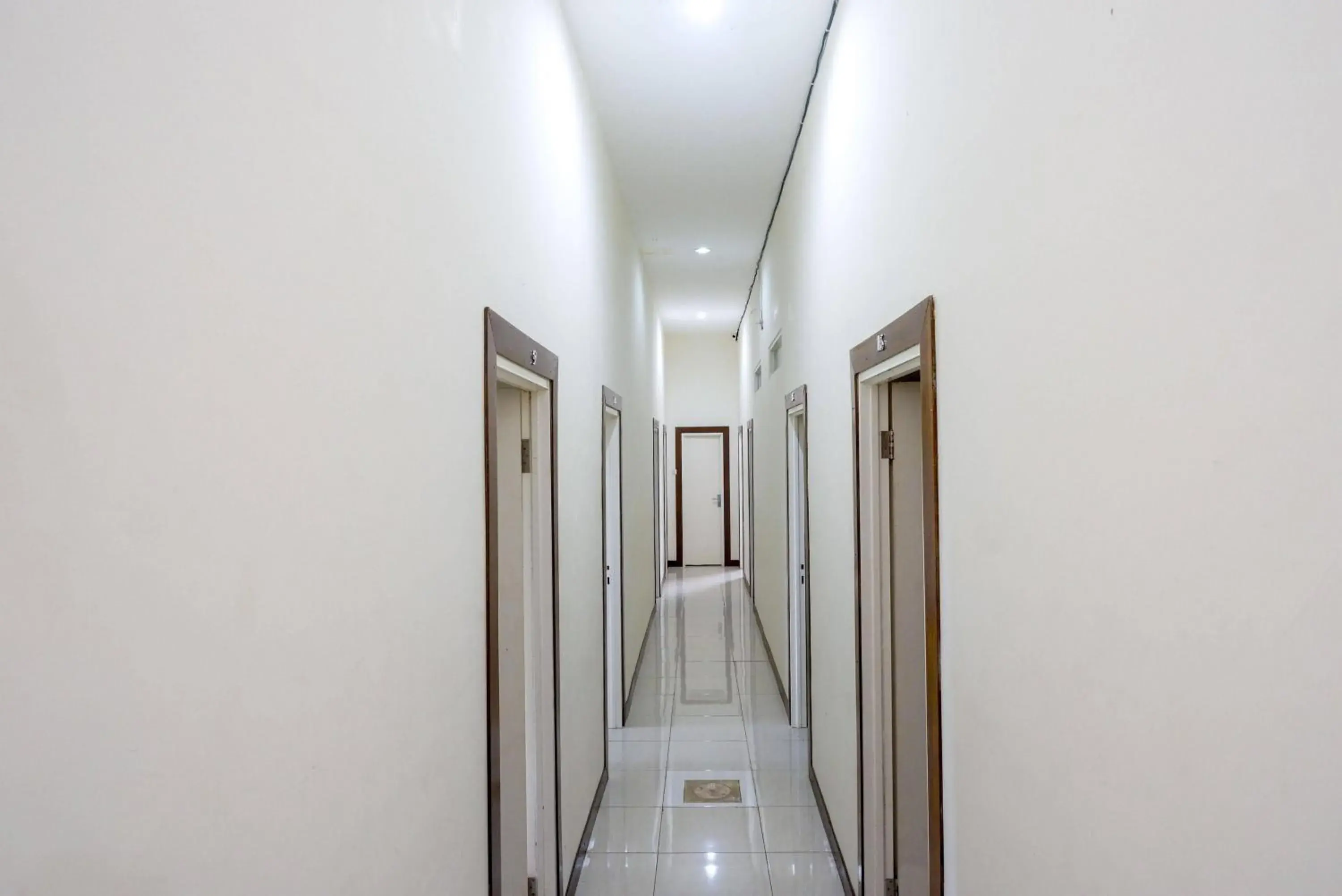 Property building in RedDoorz at Karangploso 2 Property building in RedDoorz at Karangploso 2