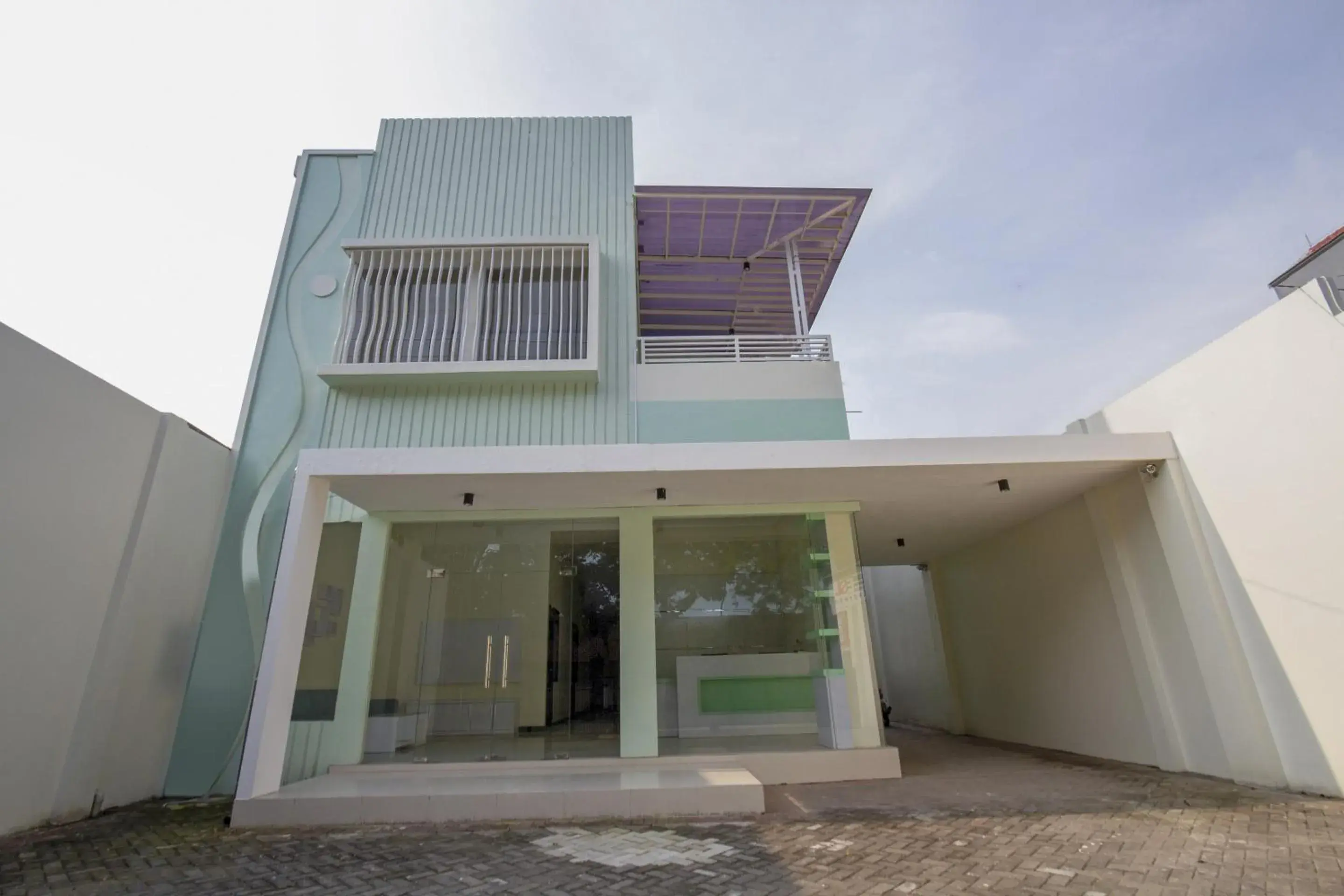 Facade/entrance in Hotel O Irma's Residence Facade/entrance in Hotel O Irma's Residence