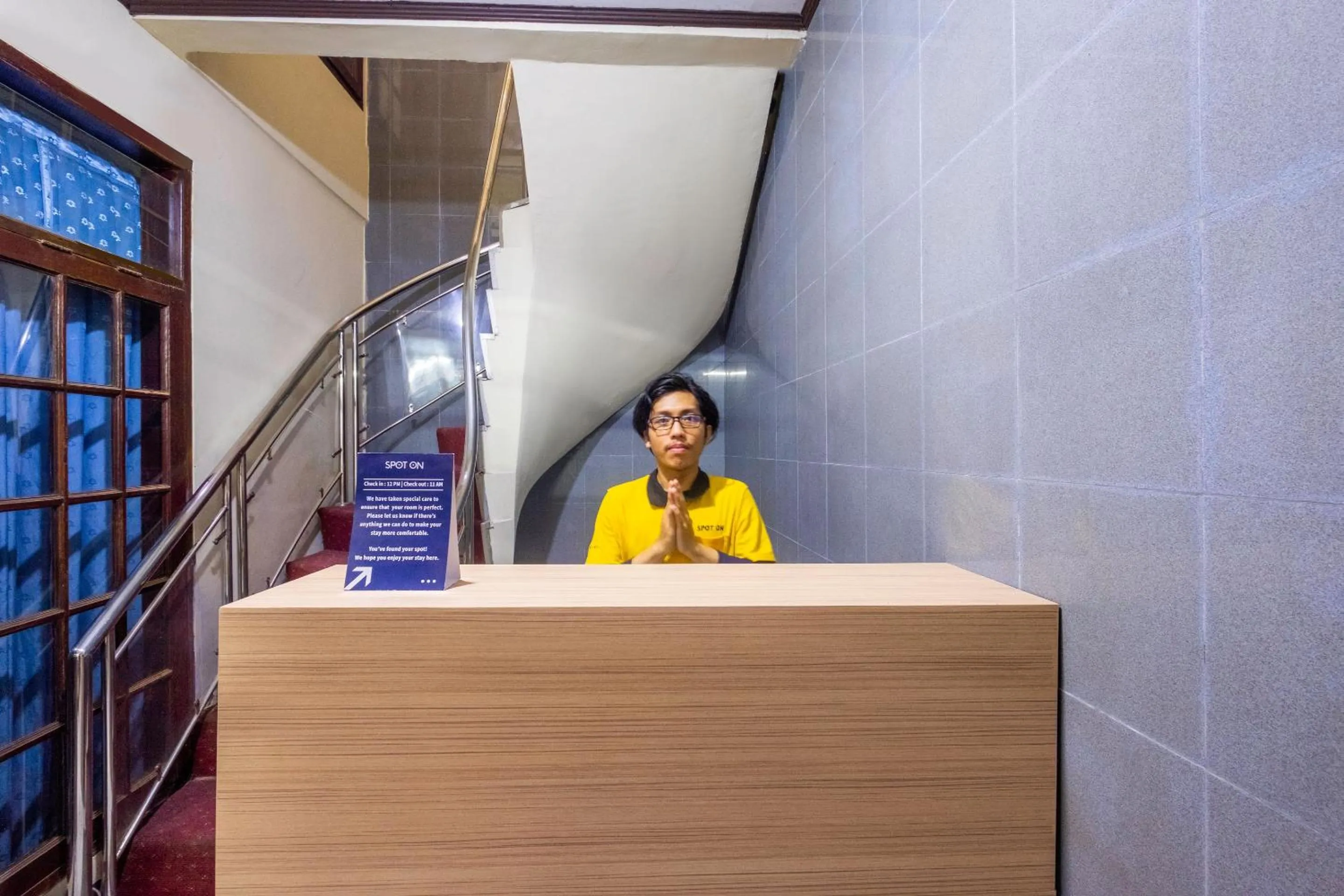 Lobby or reception in Super OYO 2672 Bee M Syariah