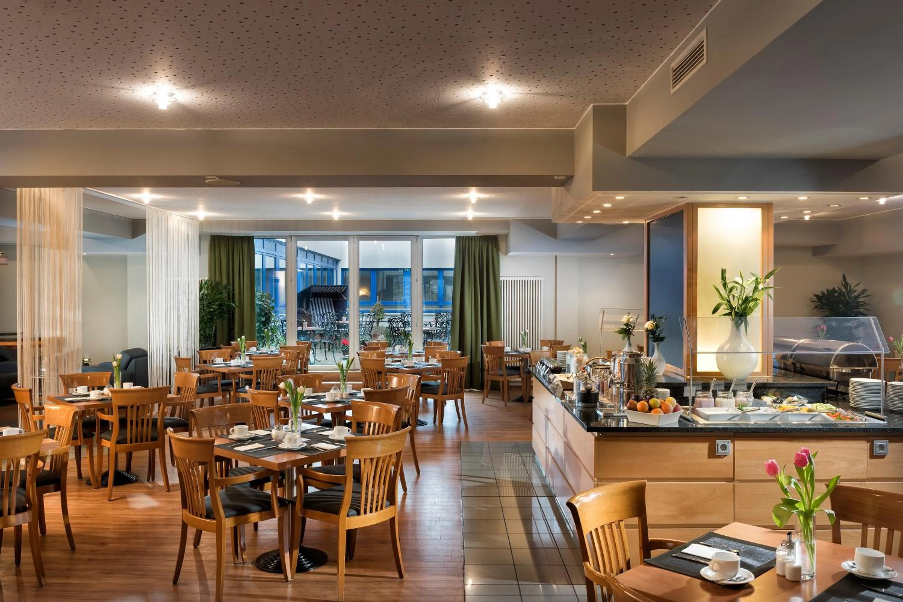 Lounge or bar in Best Western Hotel Dortmund Airport