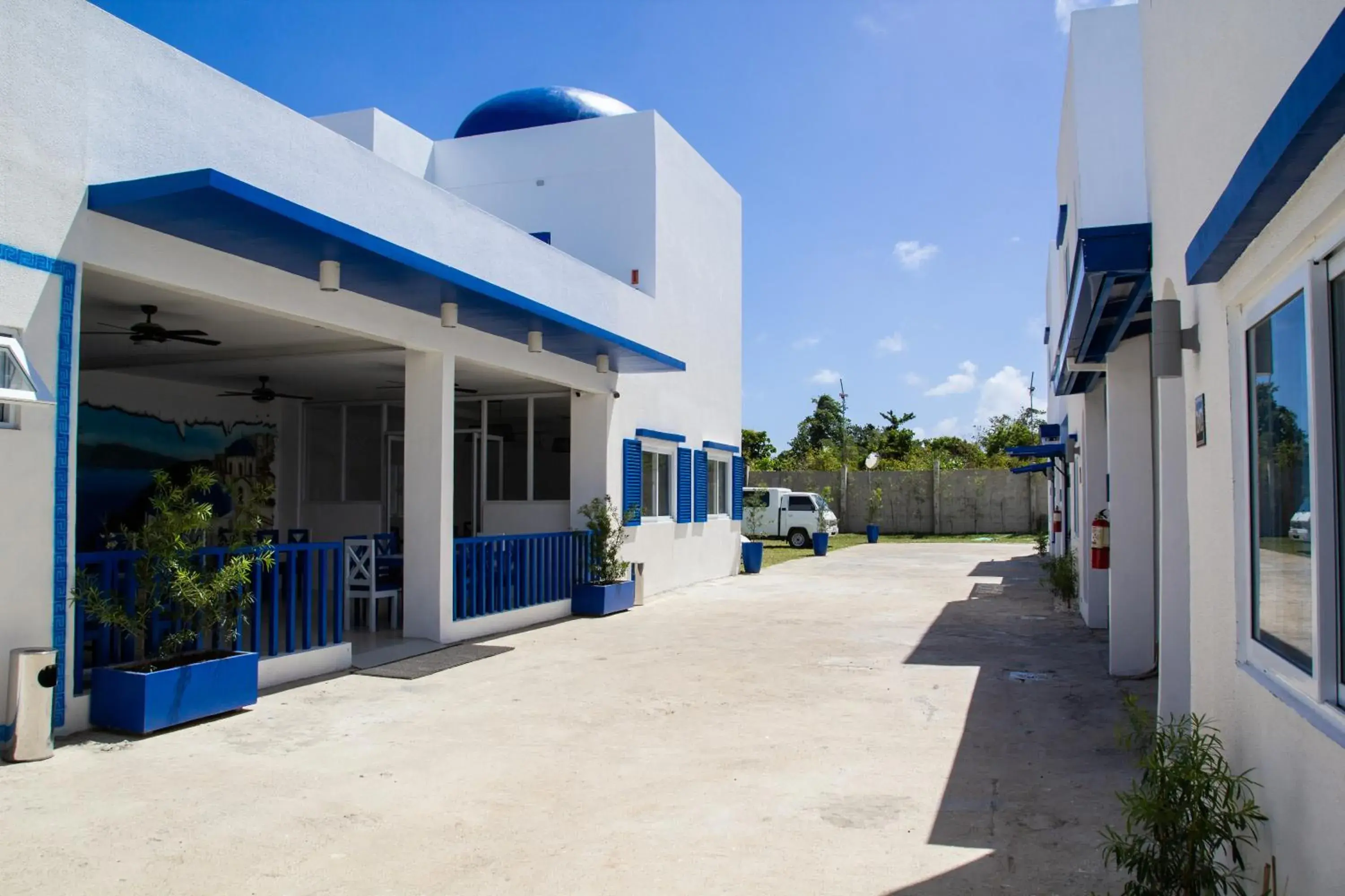 Facade/entrance in Skytel Palawan Facade/entrance in Skytel Palawan