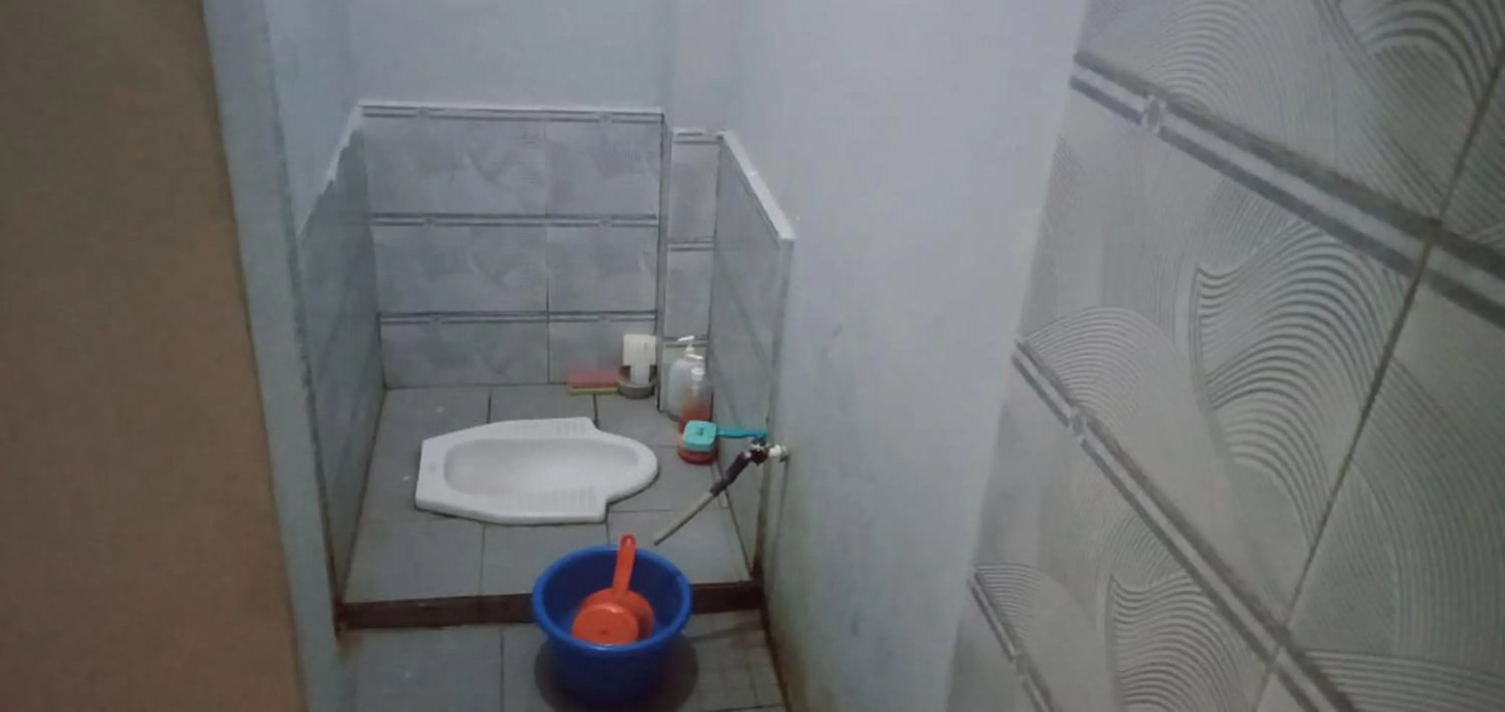 Bathroom in Hotel O Pondok Orange Family