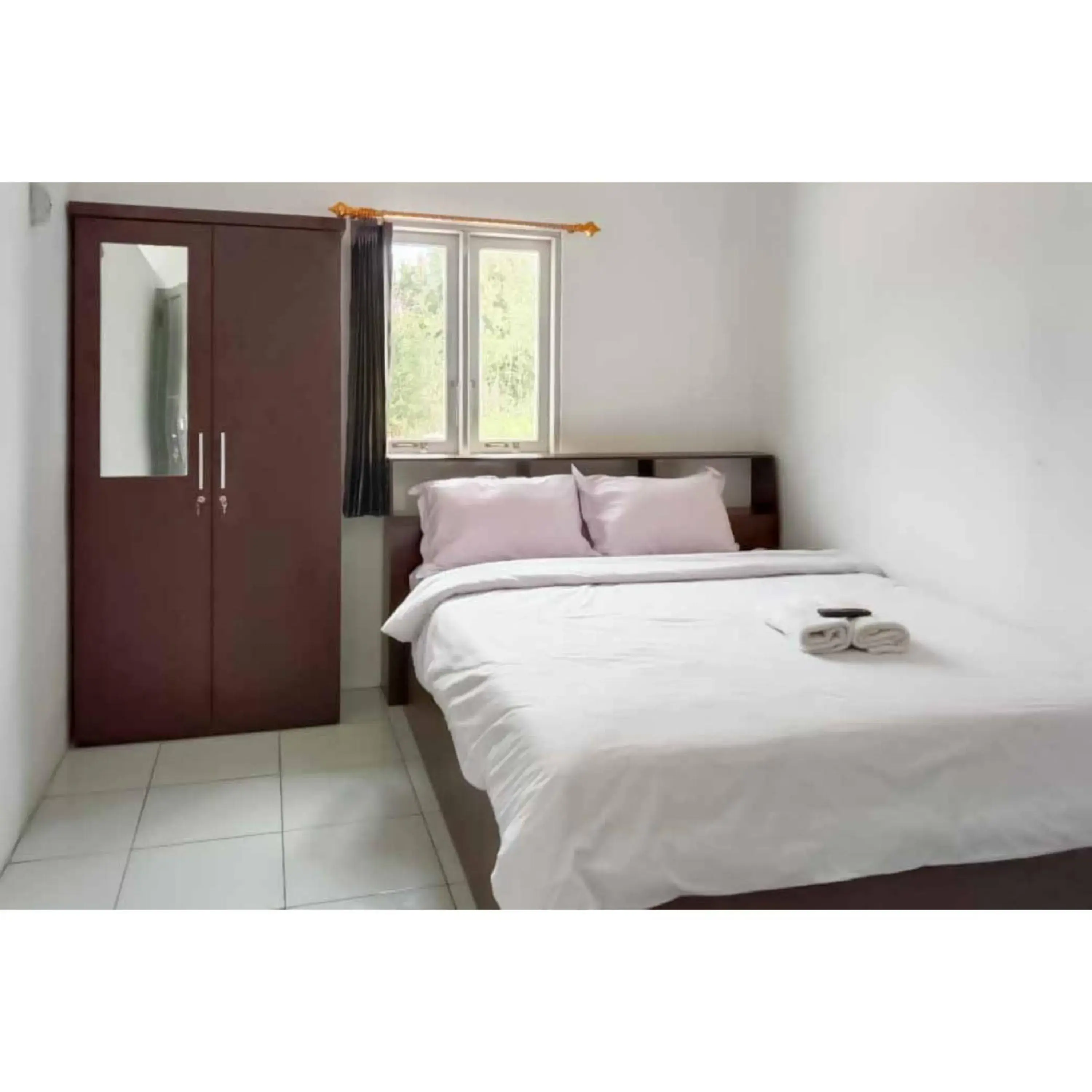 Bed in RedDoorz near Universitas Palangkaraya 2 Bed in RedDoorz near Universitas Palangkaraya 2