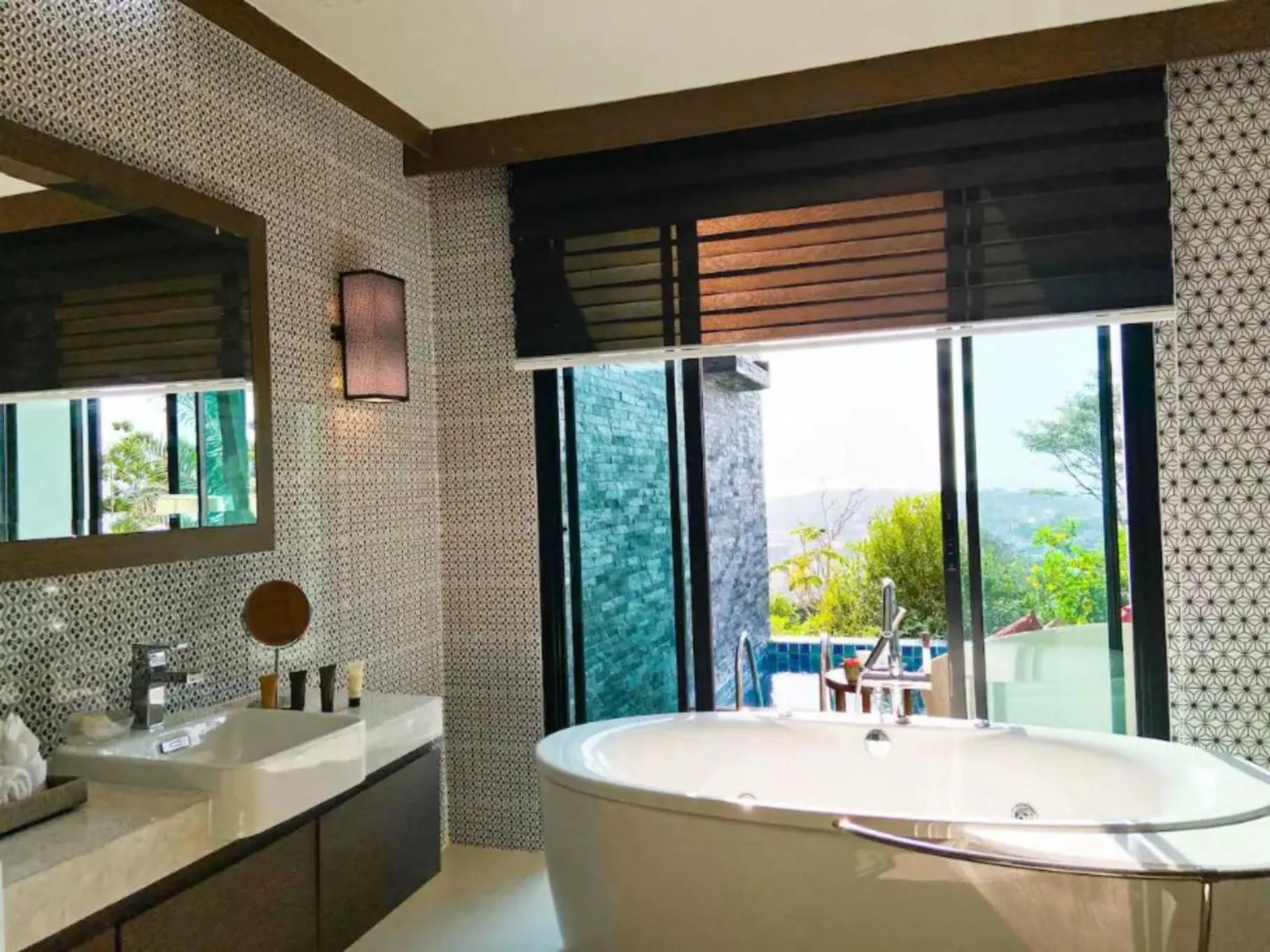 Bathroom in Silla Villa Kata Beach