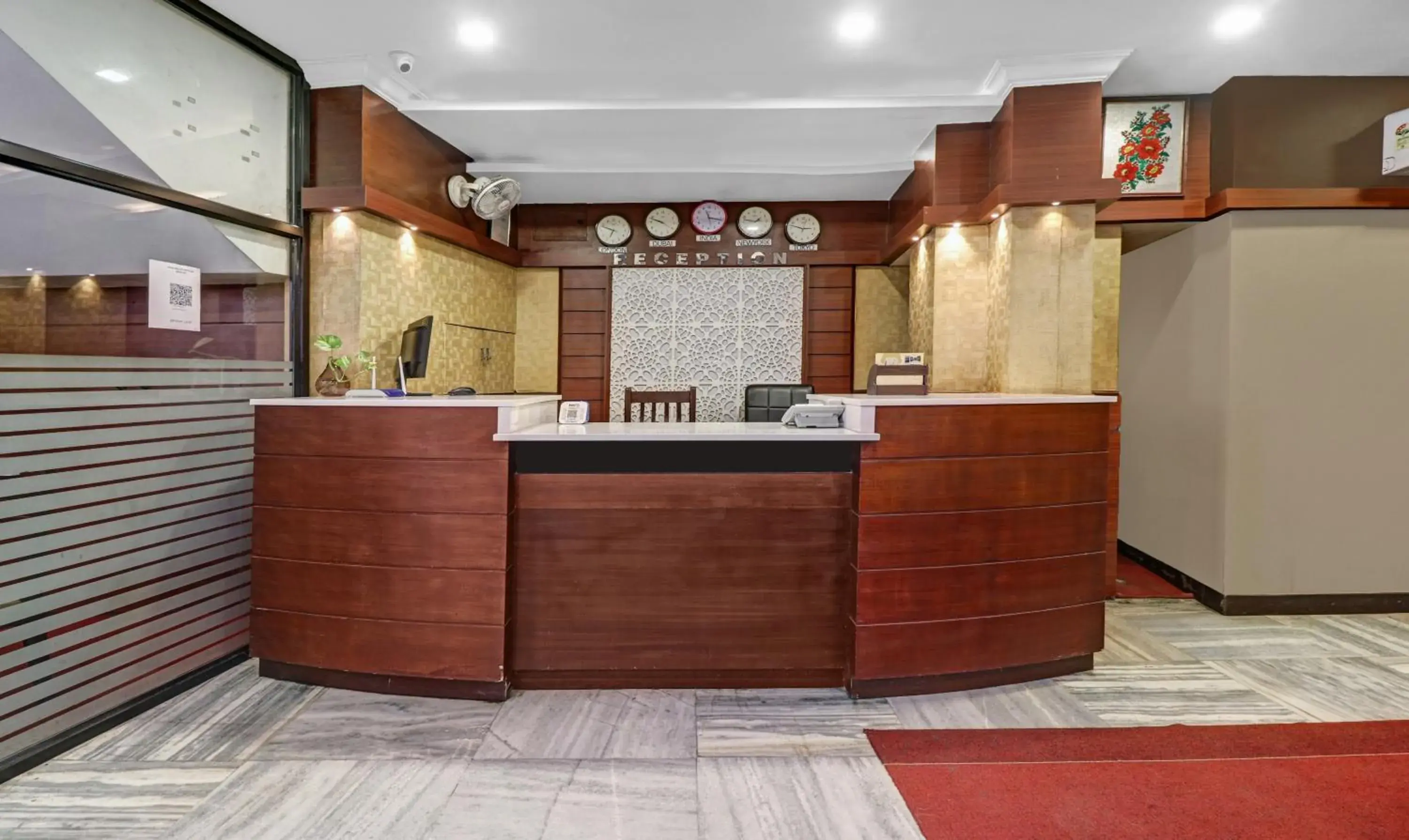 Lobby or reception in Treebo Darwesh Residency - 500m from Railway Station Lobby or reception in Treebo Darwesh Residency - 500m from Railway Station