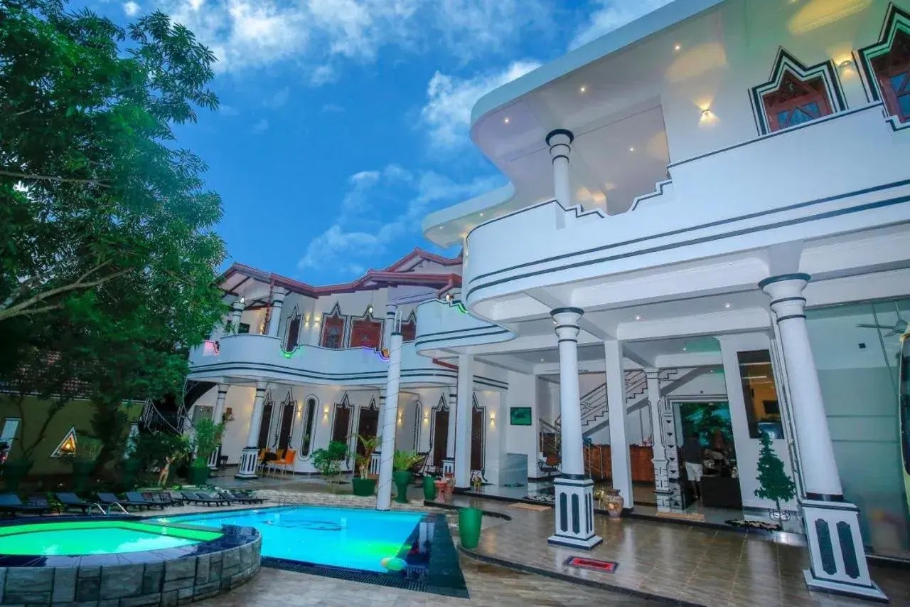 Hotel River Front Hotel River Front