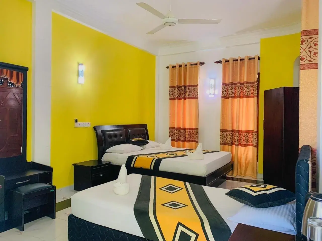 Triple Room with Terrace in Hotel River Front Triple Room with Terrace in Hotel River Front