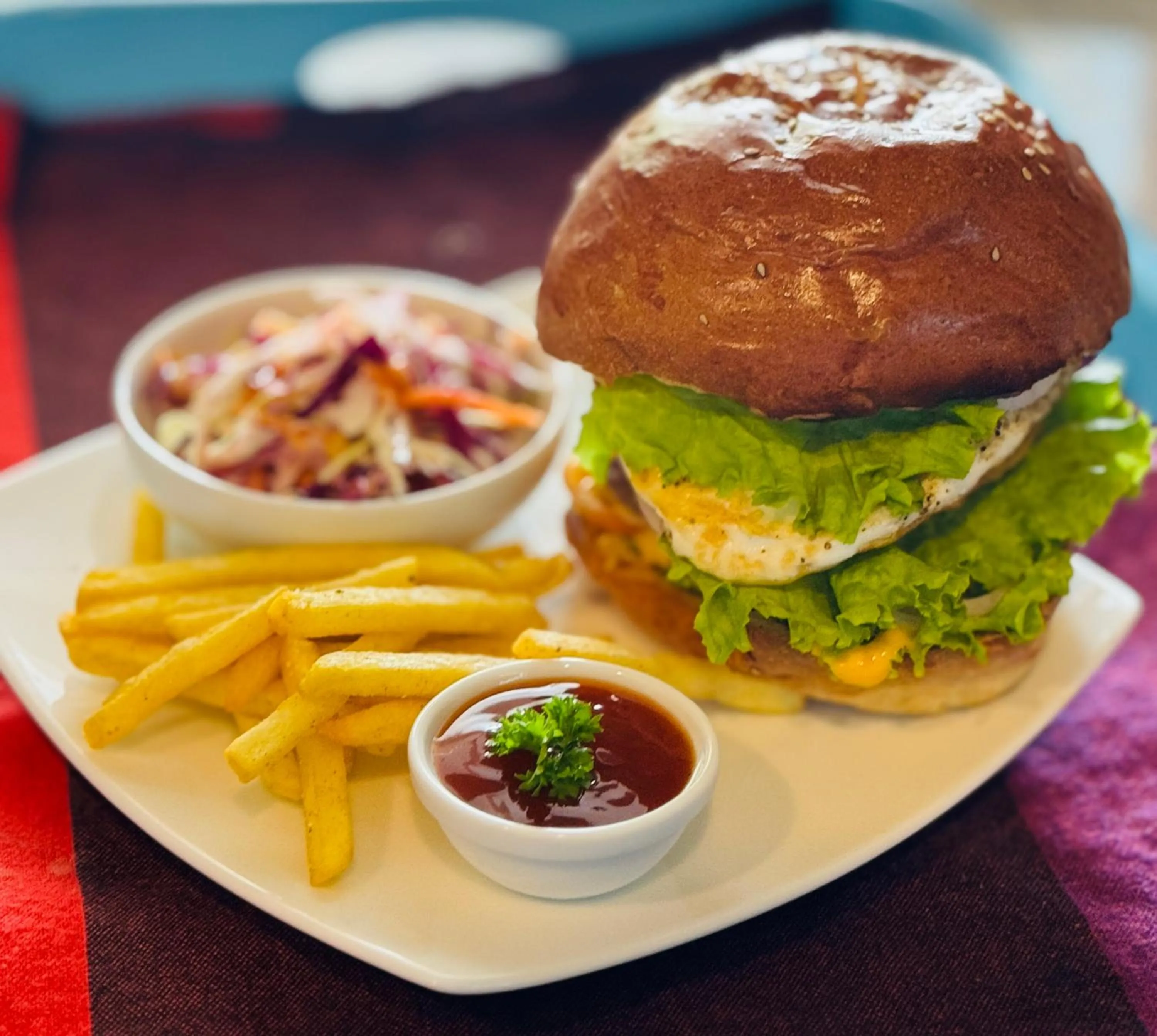 Food and drinks in Hotel River Front