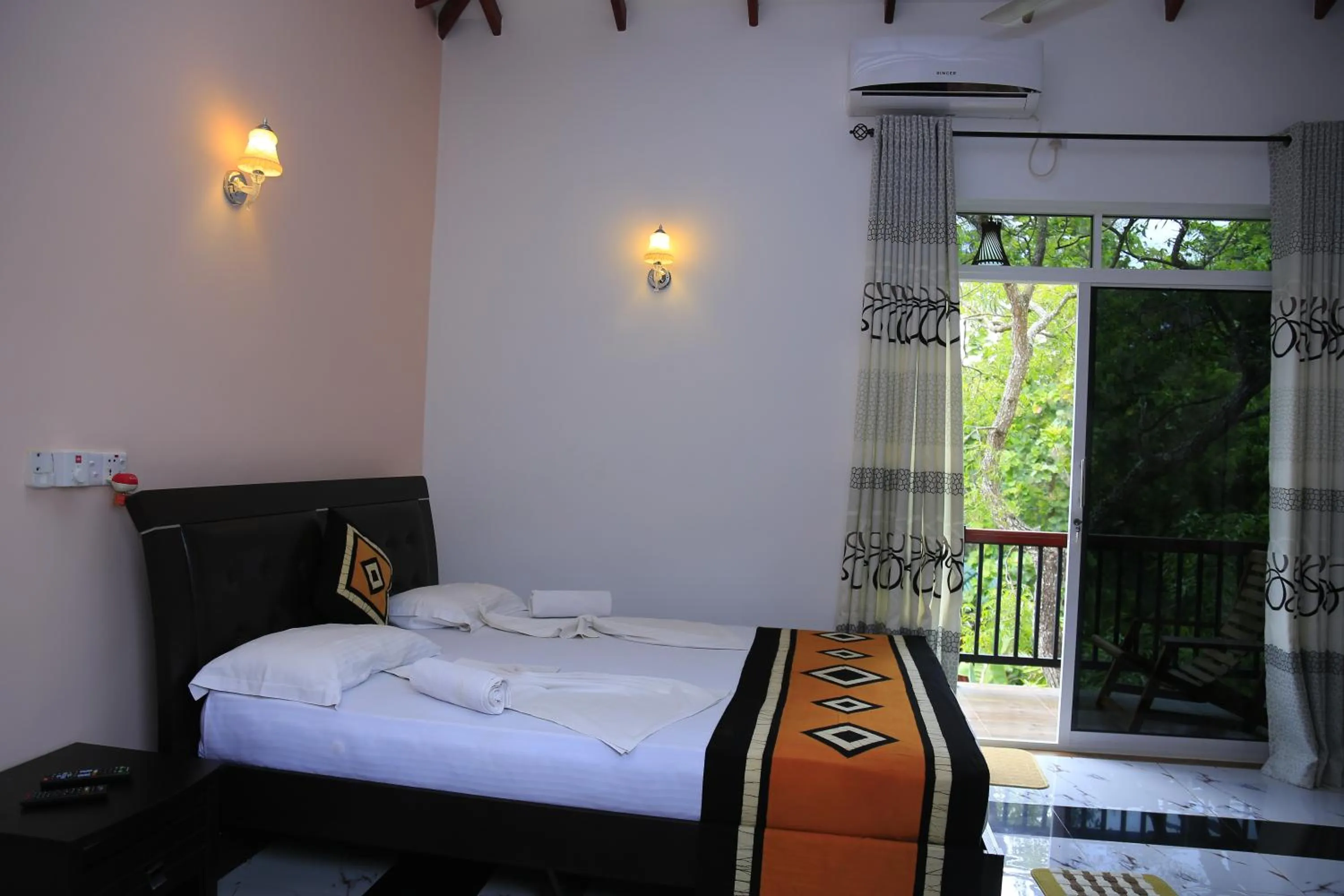 Bedroom, Bed in Hotel River Front