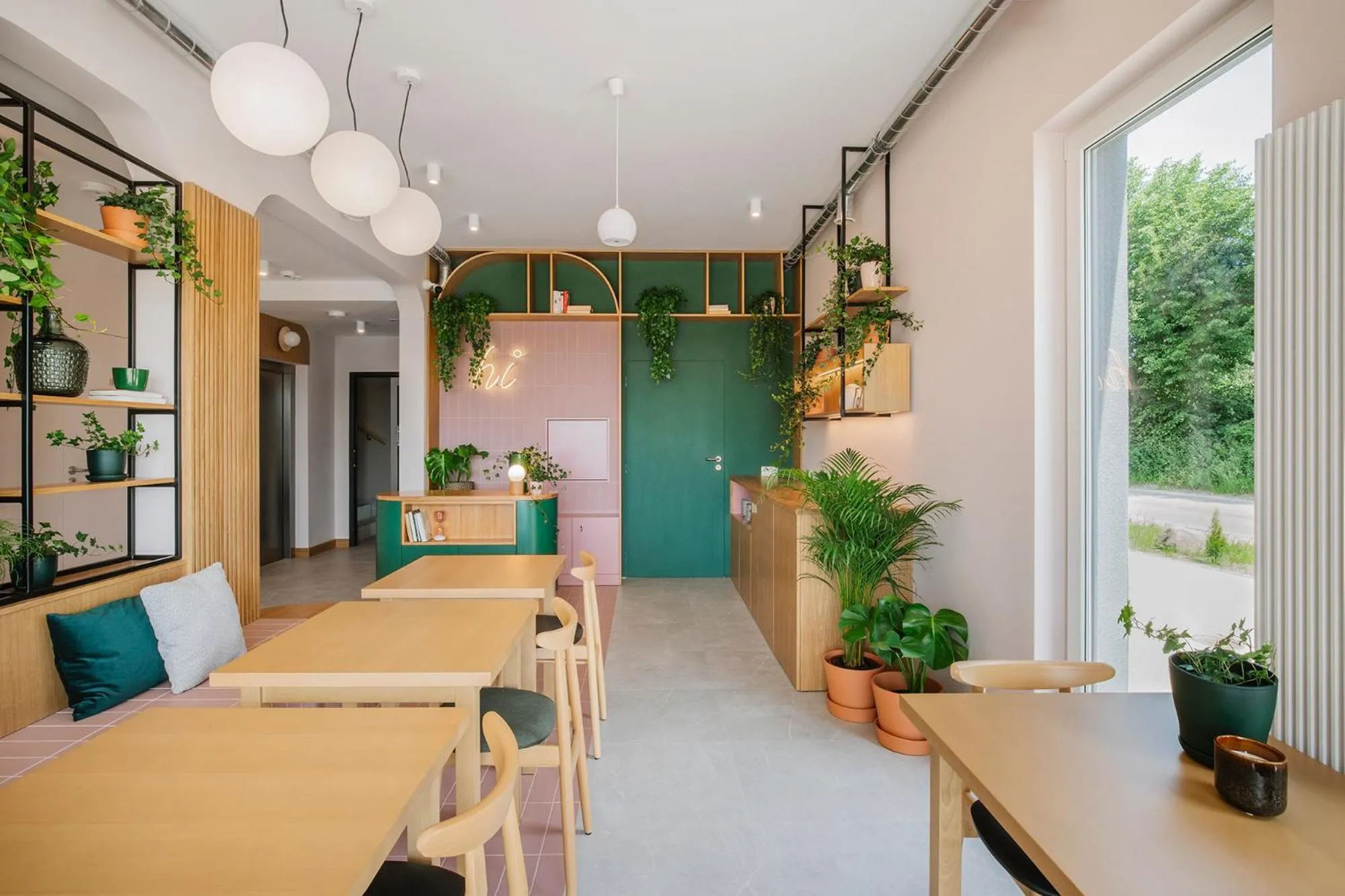 Restaurant/places to eat in Hi Hotel Gdansk Airport