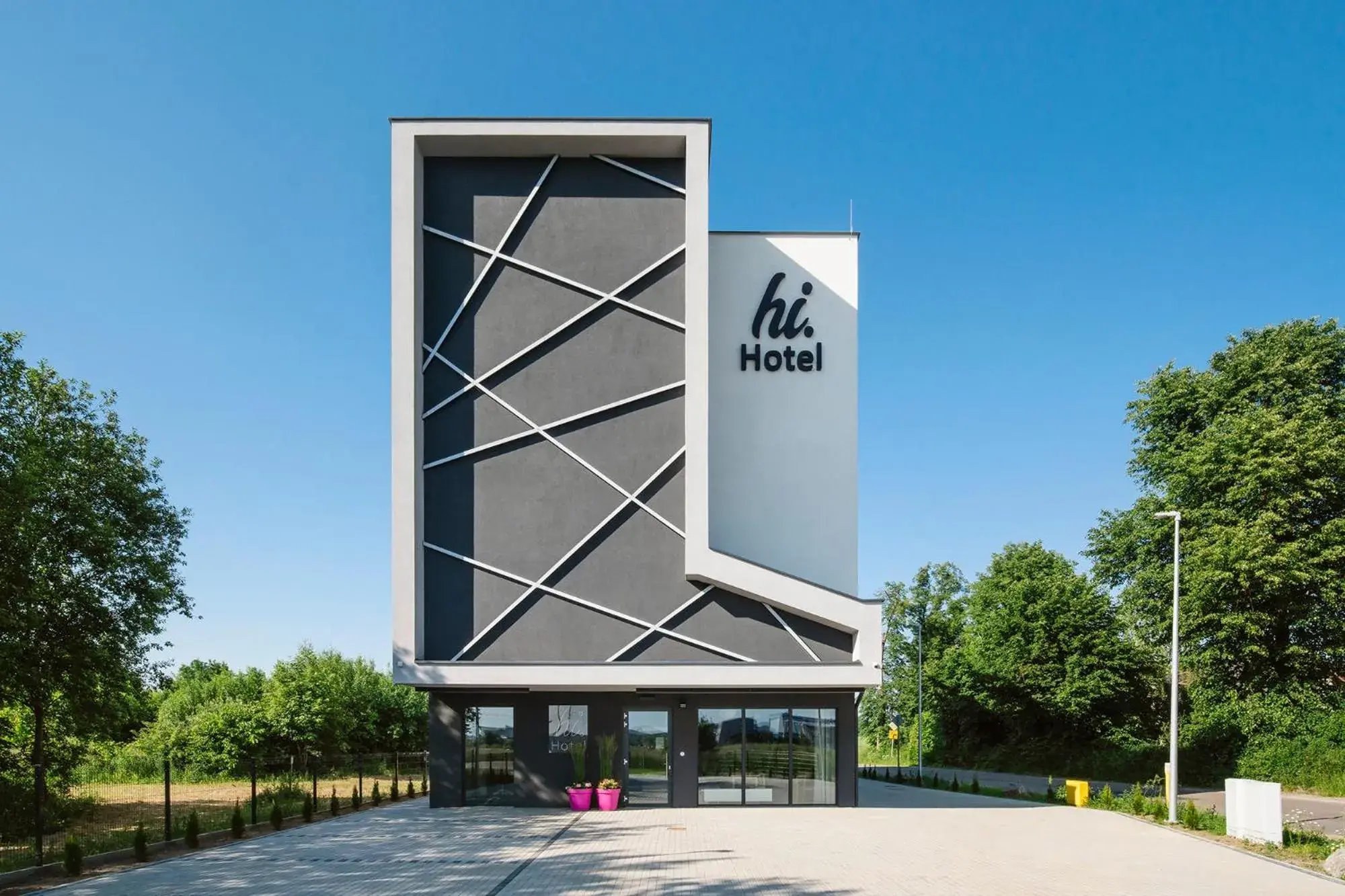 Property building in Hi Hotel Gdansk Airport Property building in Hi Hotel Gdansk Airport