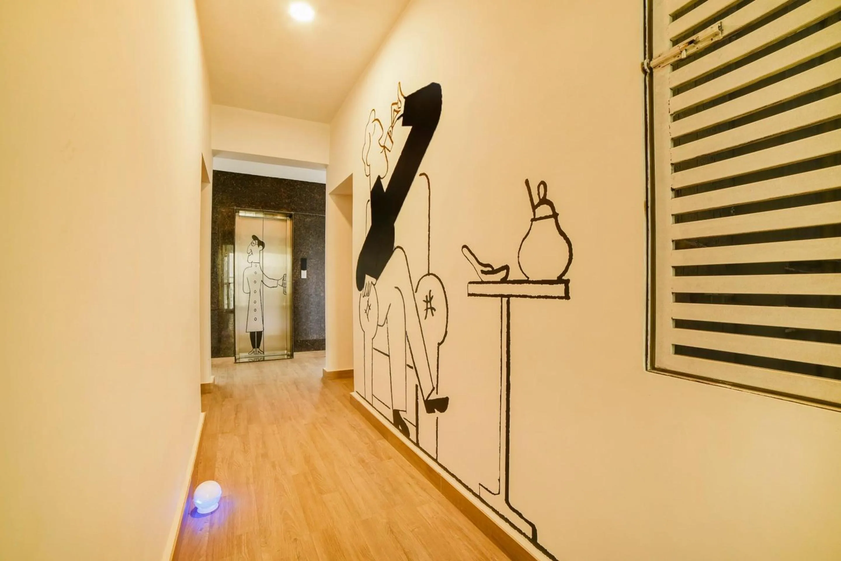 Lobby or reception in Townhouse Sarvar Hospitality Near Ascendas Park Square Mall