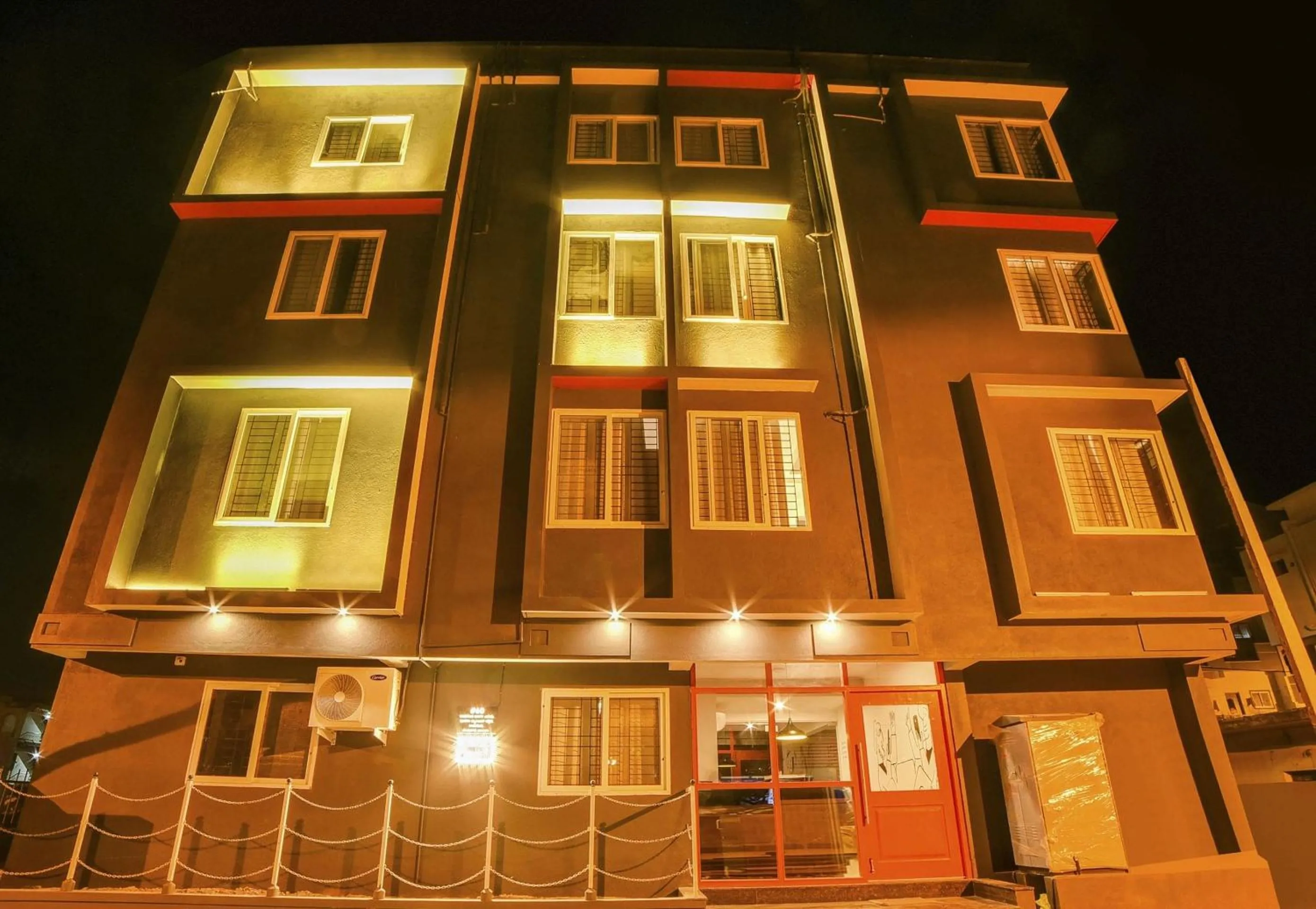 Facade/entrance in Townhouse Sarvar Hospitality Near Ascendas Park Square Mall