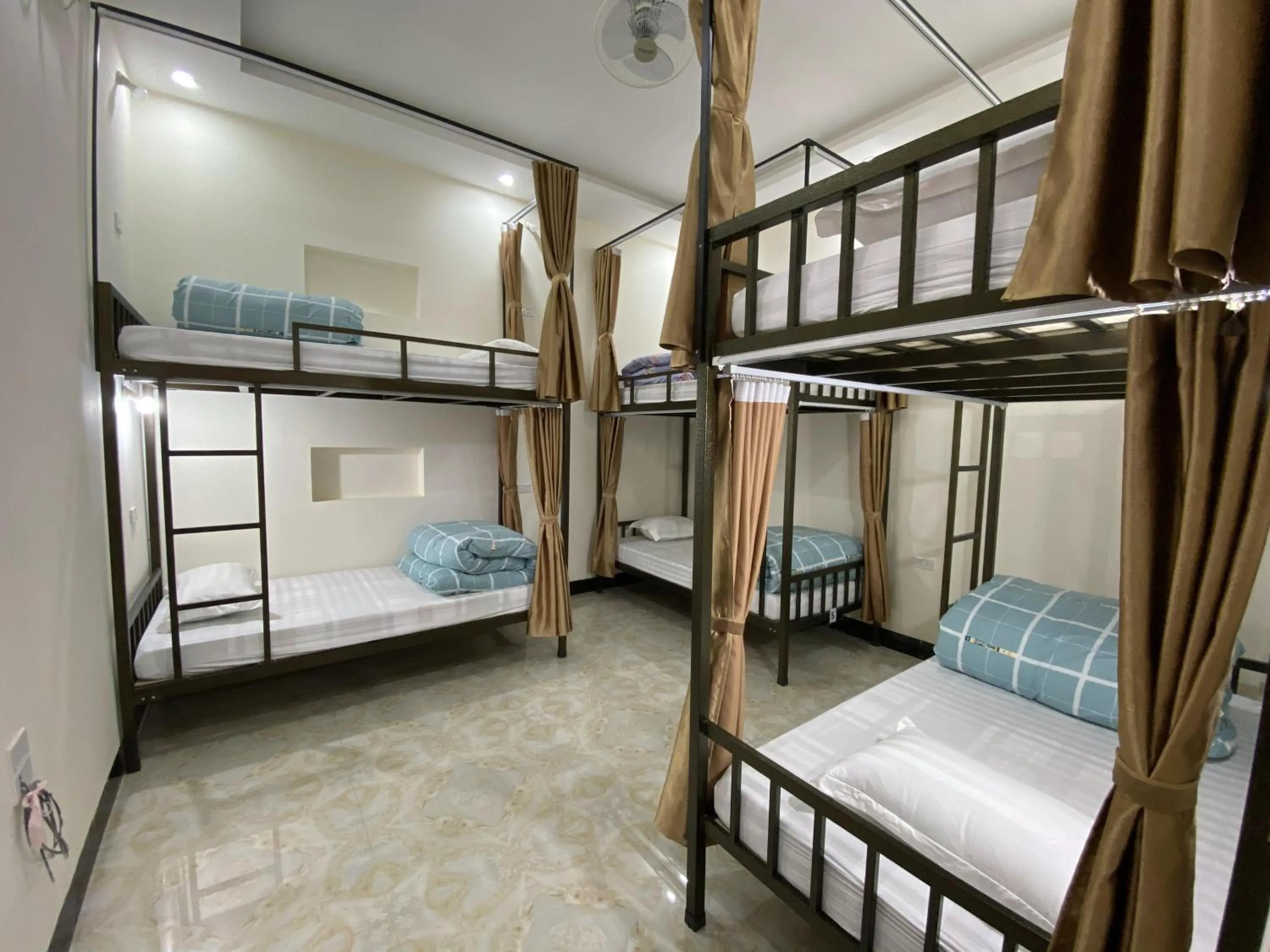 Photo of the whole room, Bed in Ha Giang Ali Hostel