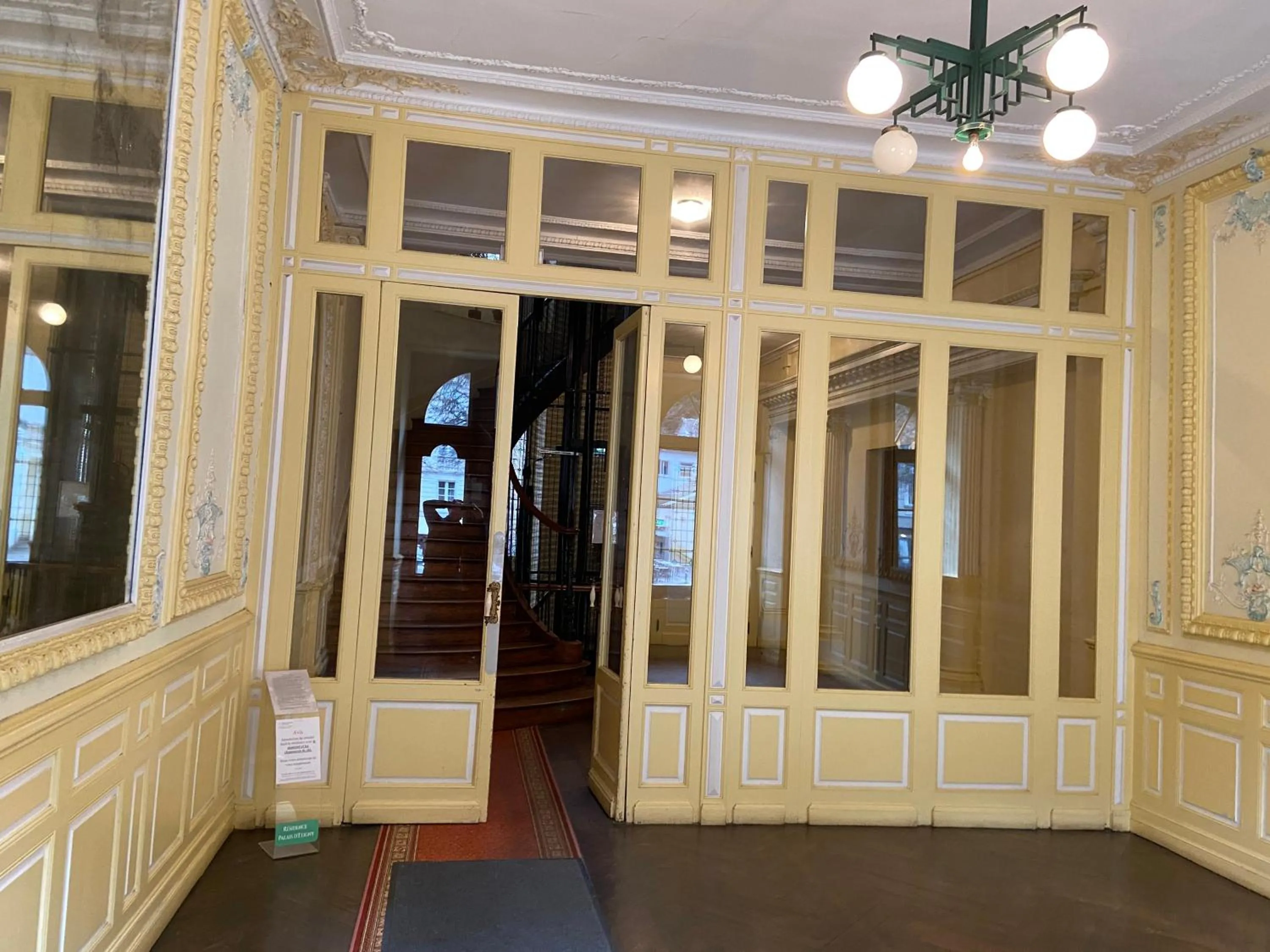 Palais d'étigny