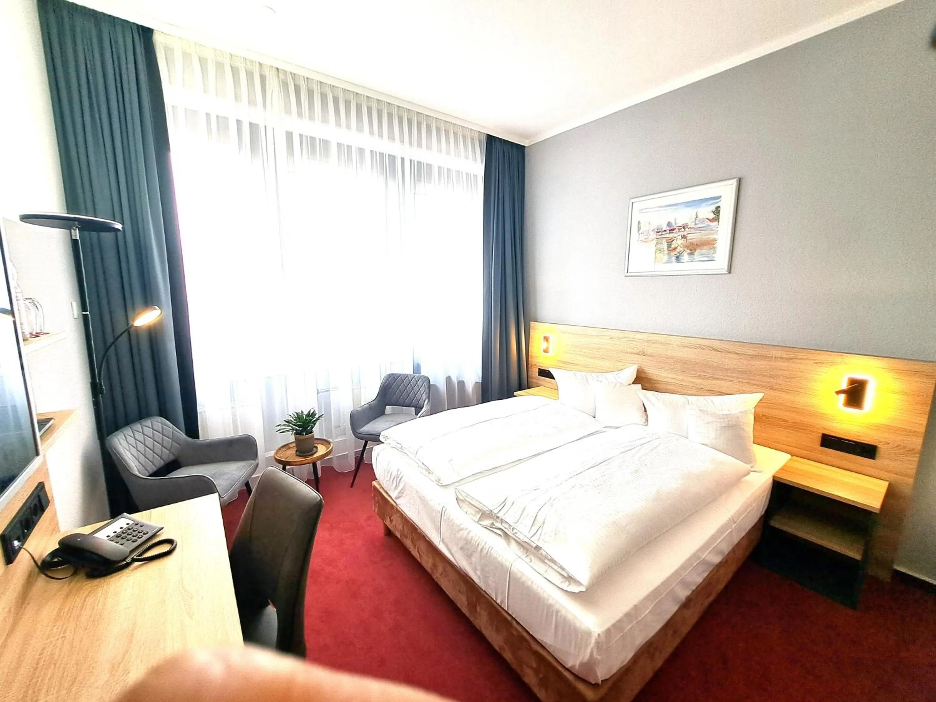 Photo of the whole room, Bed in Best Western Comfort Business Hotel Düsseldorf-Neuss