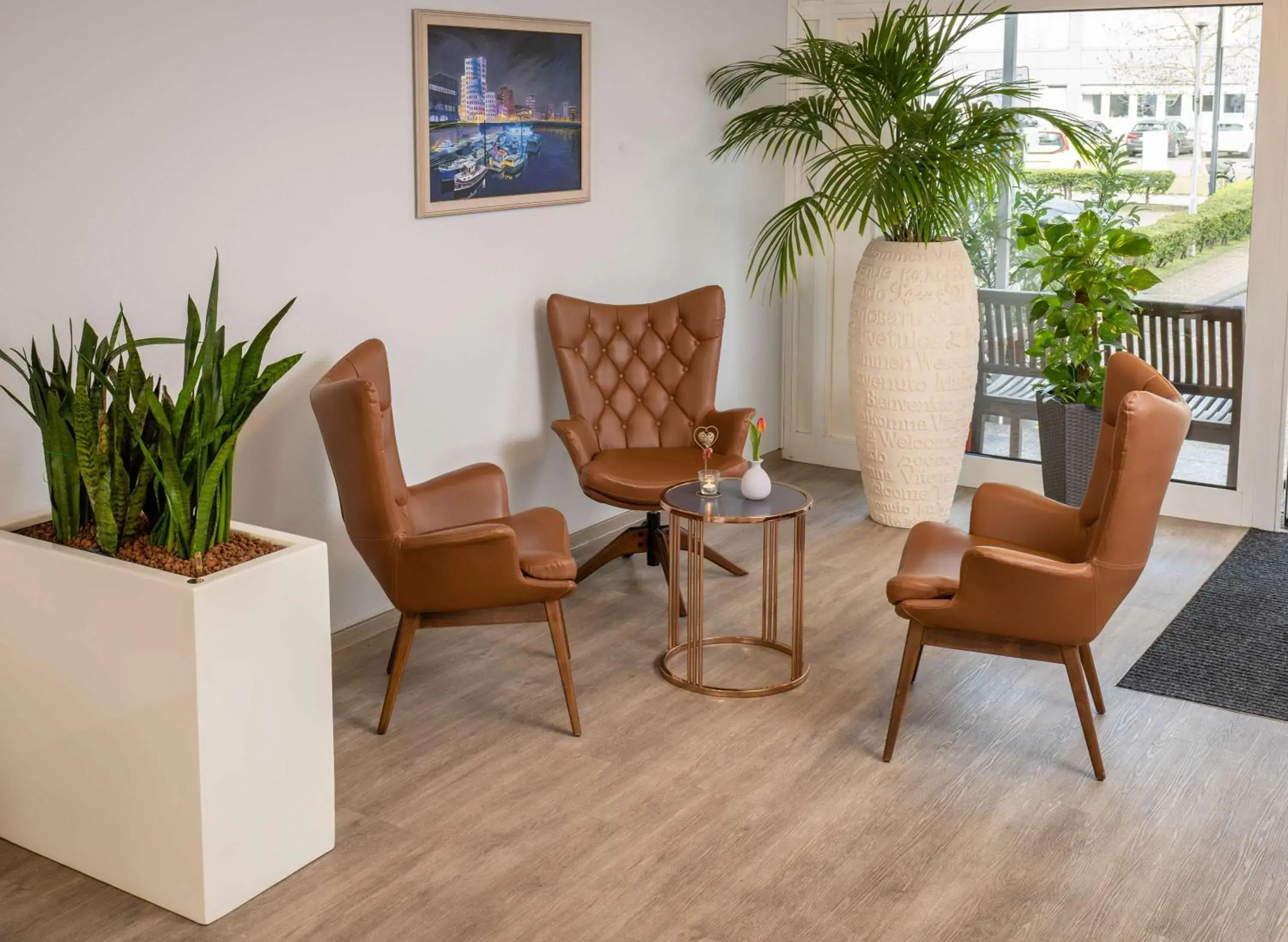 Lobby or reception in Best Western Comfort Business Hotel Düsseldorf-Neuss Lobby or reception in Best Western Comfort Business Hotel Düsseldorf-Neuss