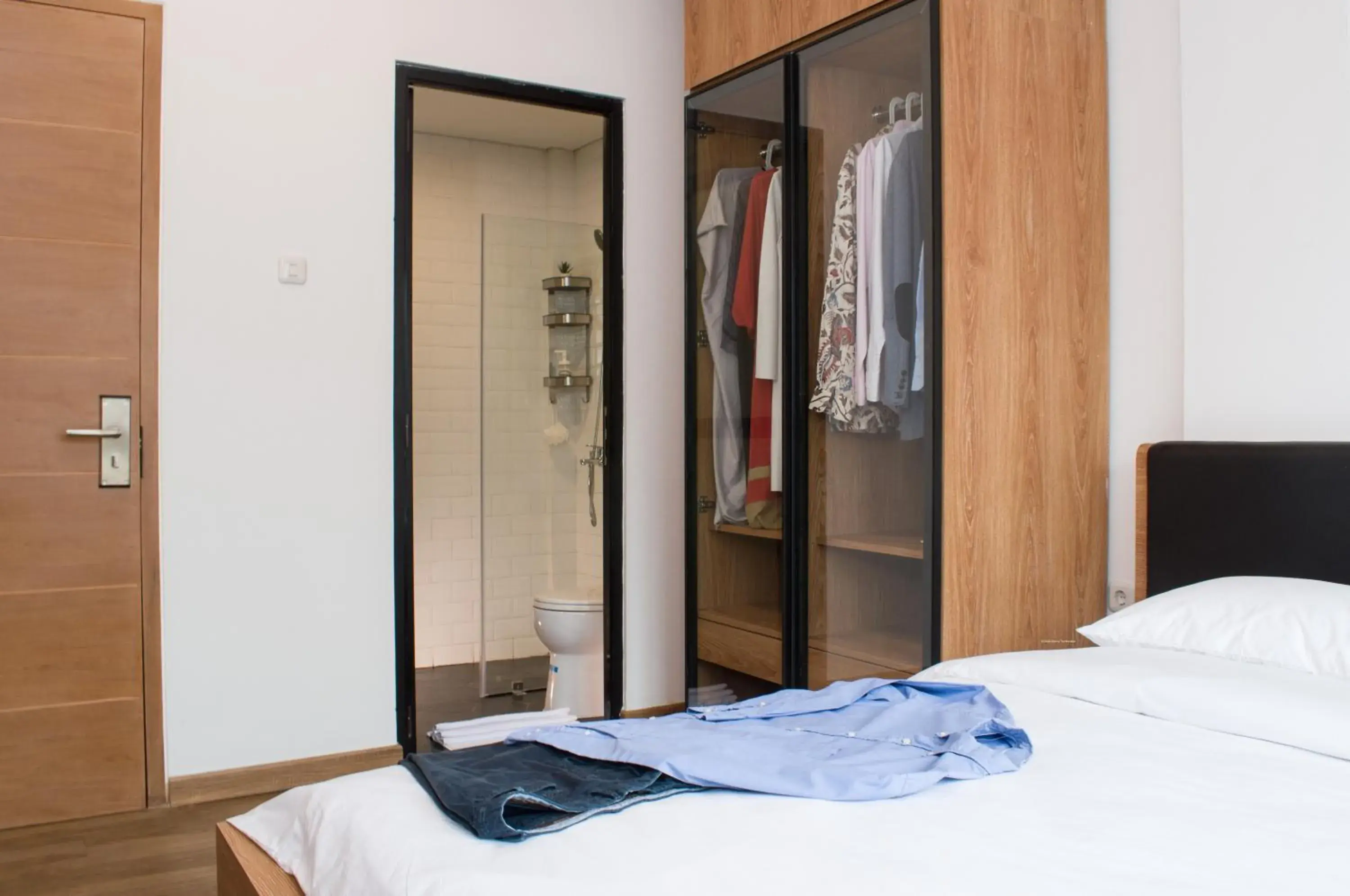 Bedroom, Bed in Rumanami Residence Bedroom, Bed in Rumanami Residence