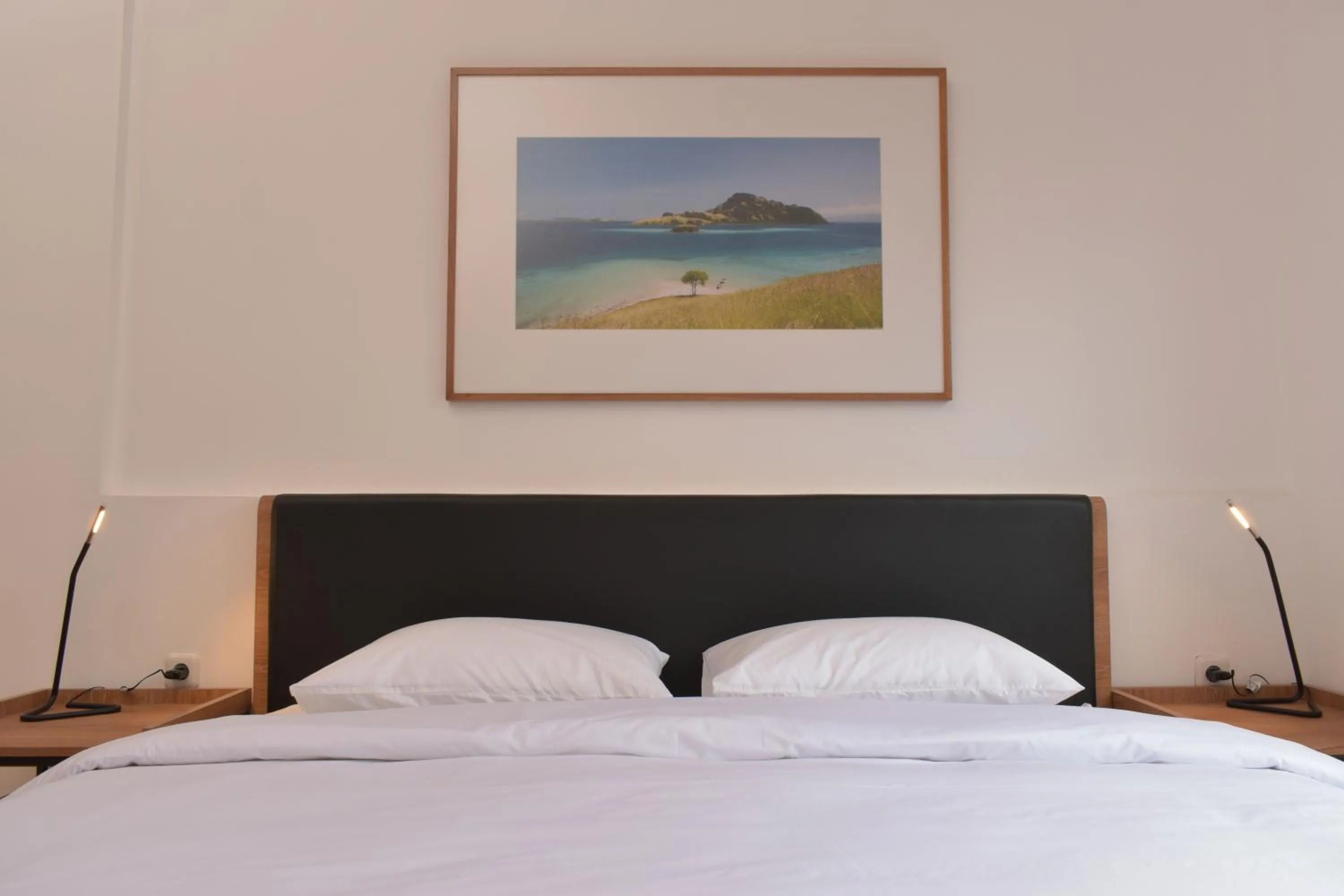 Bed in Rumanami Residence