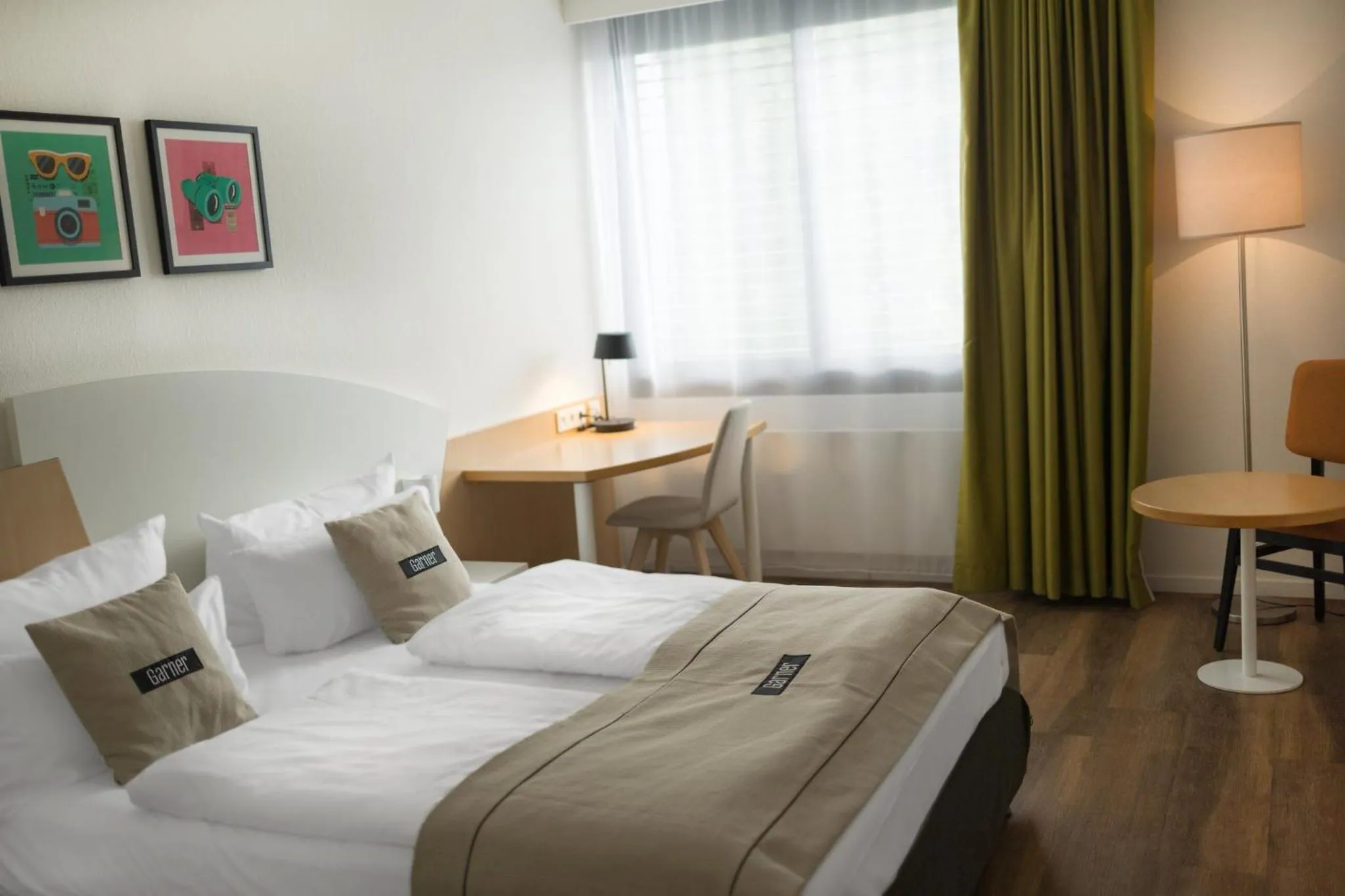 Photo of the whole room, Bed in Garner Hotel Erlangen Süd by IHG