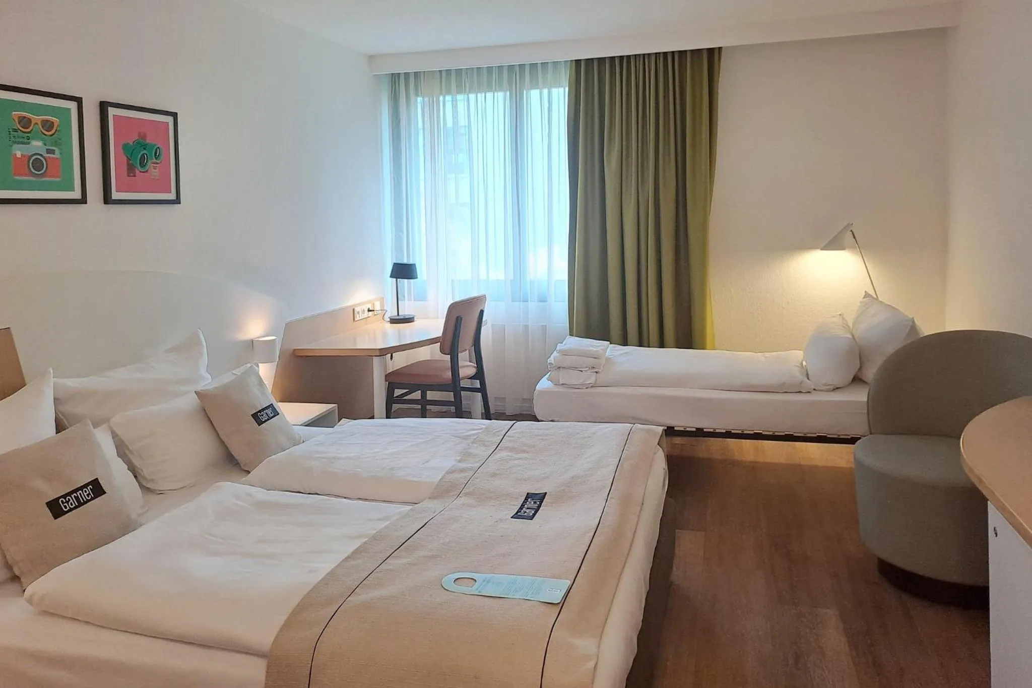 Photo of the whole room, Bed in Garner Hotel Erlangen Süd by IHG