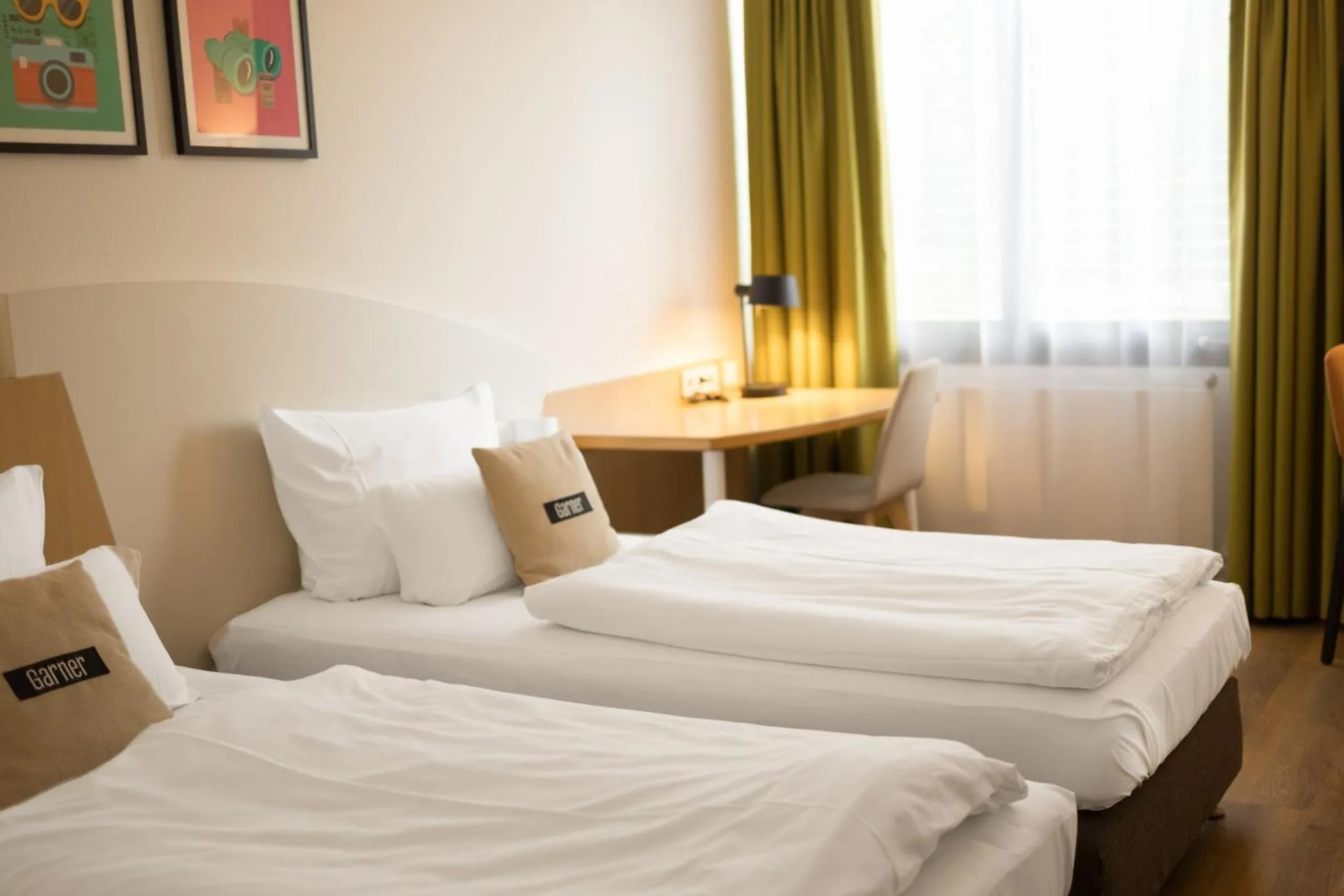 Photo of the whole room, Bed in Garner Hotel Erlangen Süd by IHG