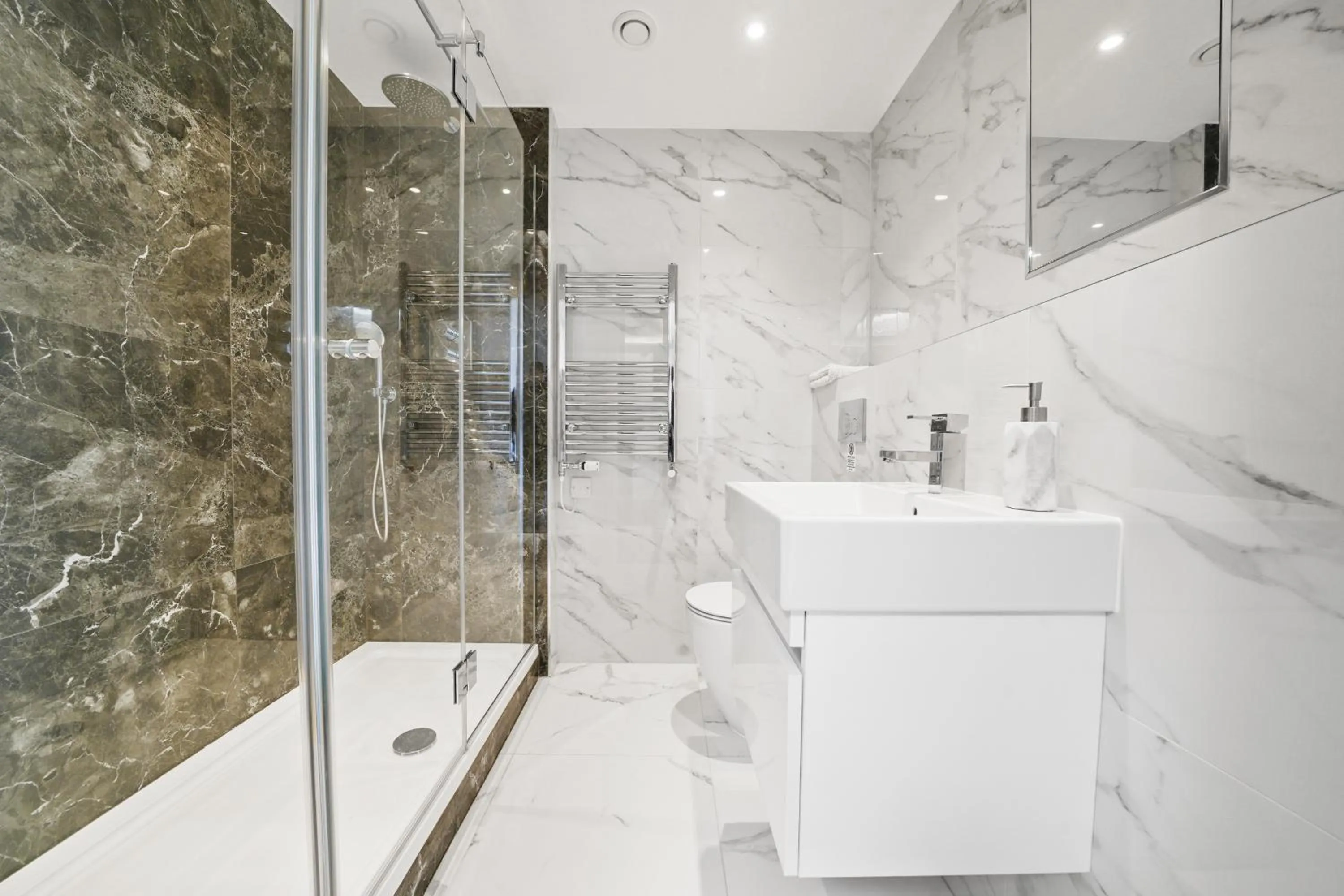 Bathroom in City Prime Apartments