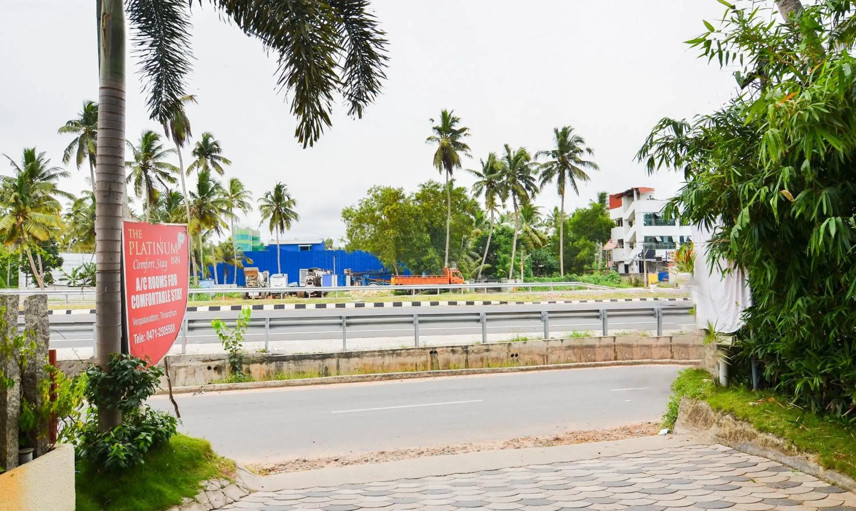 Street view in Itsy Hotels Platinum Inn Street view in Itsy Hotels Platinum Inn