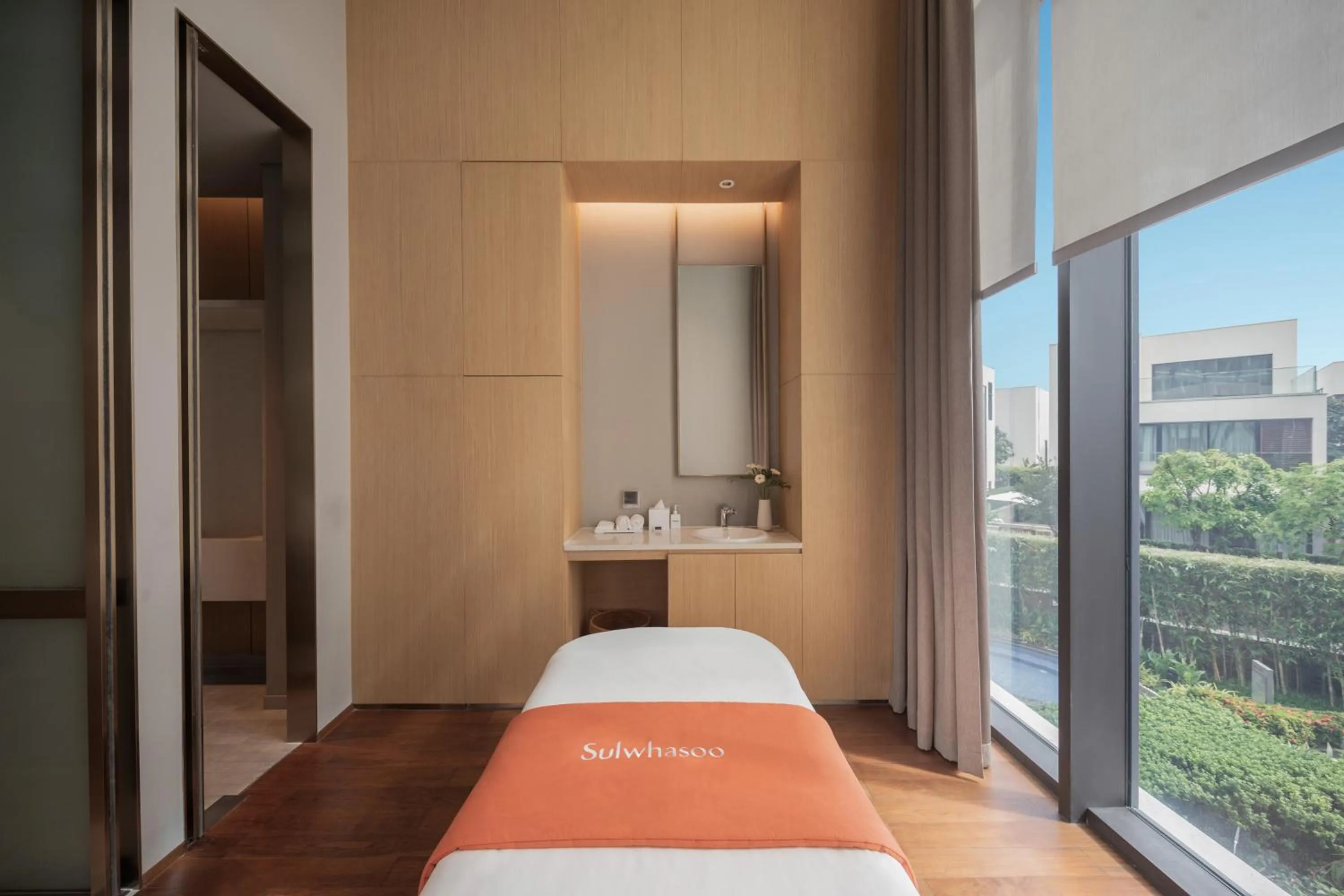 Spa and wellness centre/facilities, Bed in Shilla Monogram Danang