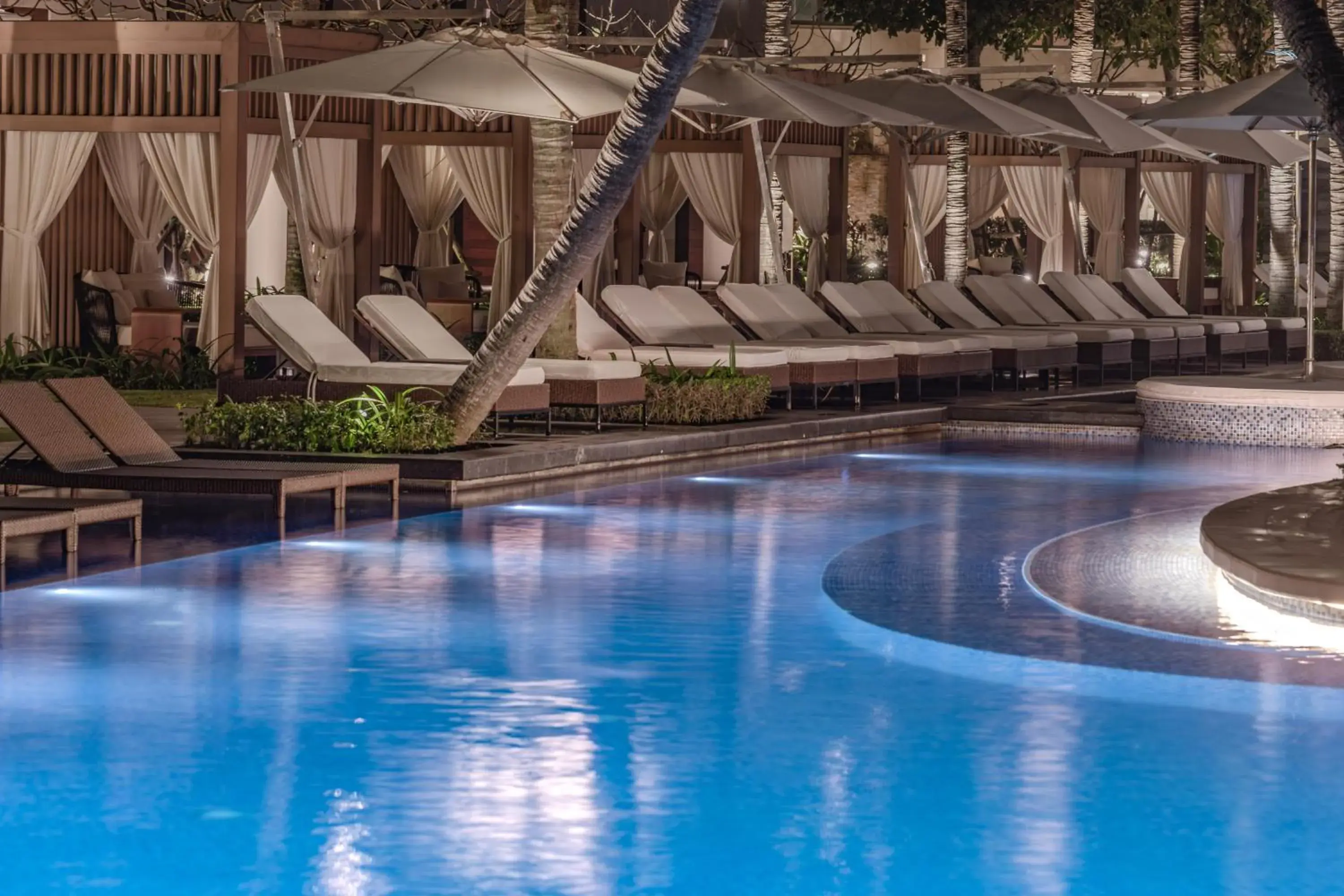 Swimming pool in Shilla Monogram Danang Swimming pool in Shilla Monogram Danang