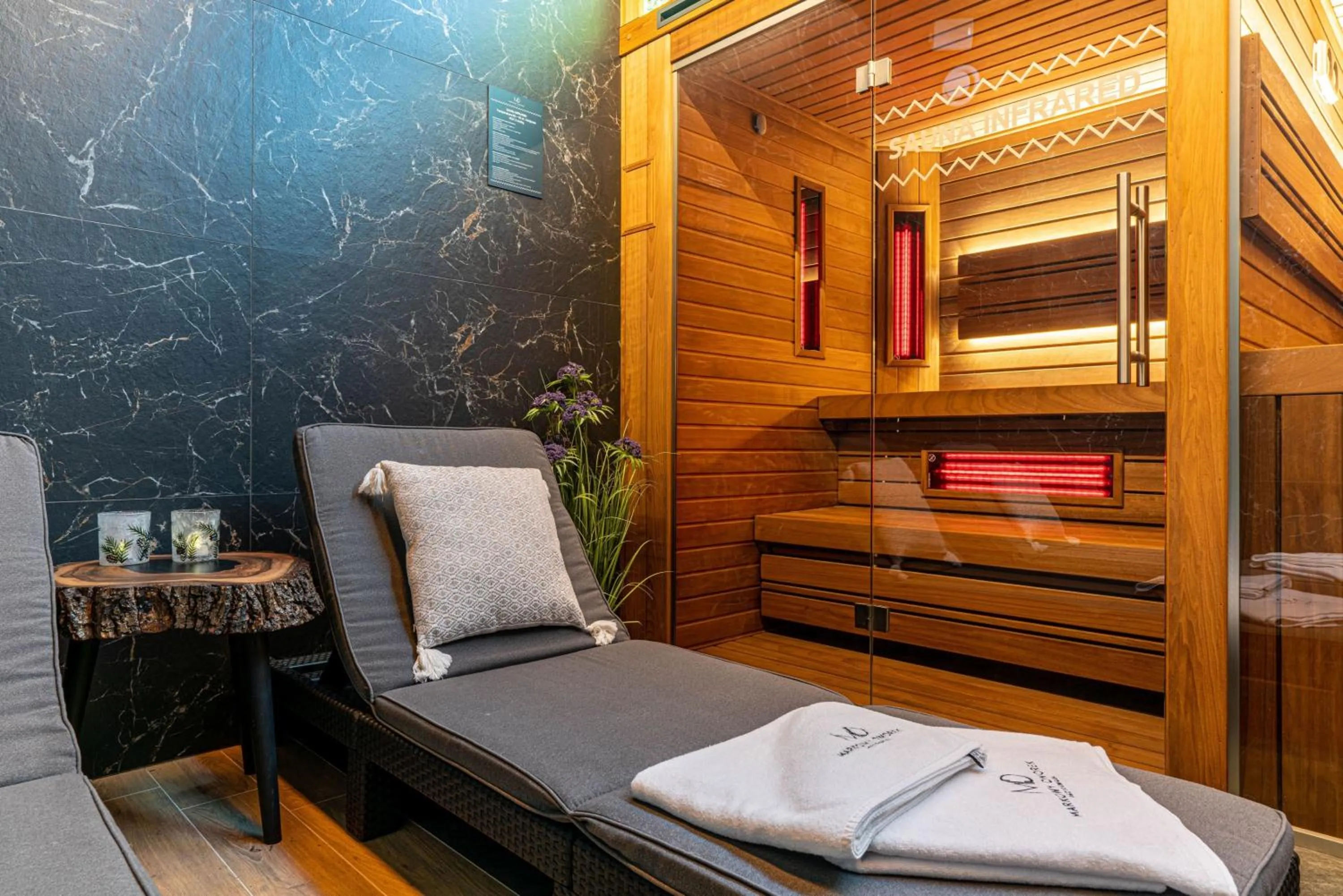 Sauna in Rezydencja Markowy Dworek