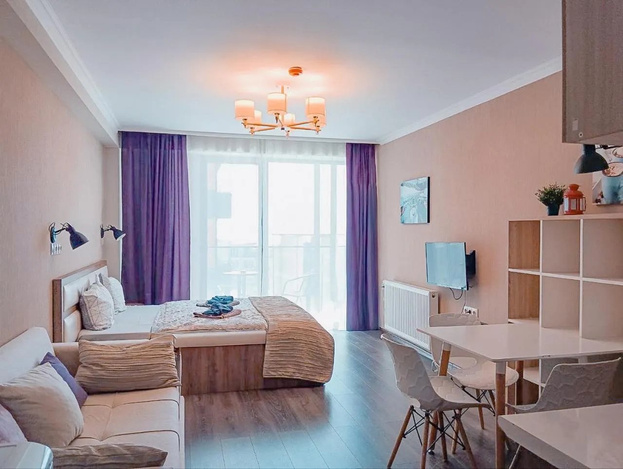 Bed in Atrium New Gudauri by Gudauri Travel