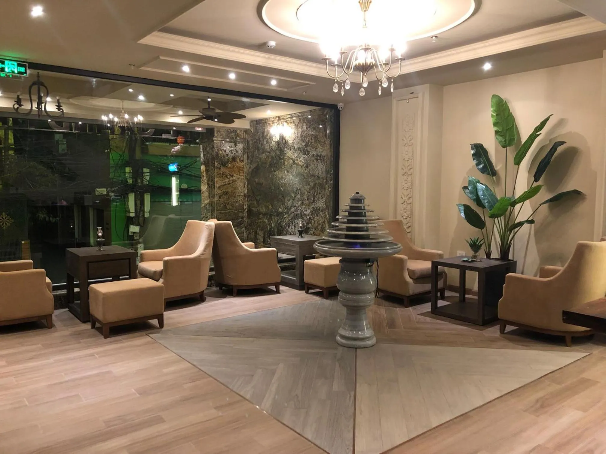 Lobby or reception in Le Grand Hanoi Hotel - The Oriental