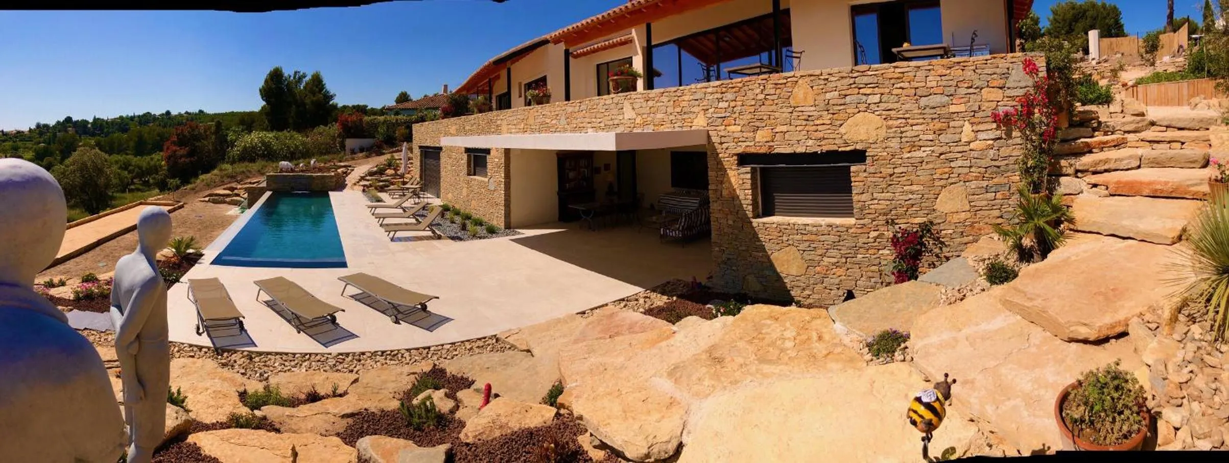 Property building in VILLA PADI La Cadière d'Azur