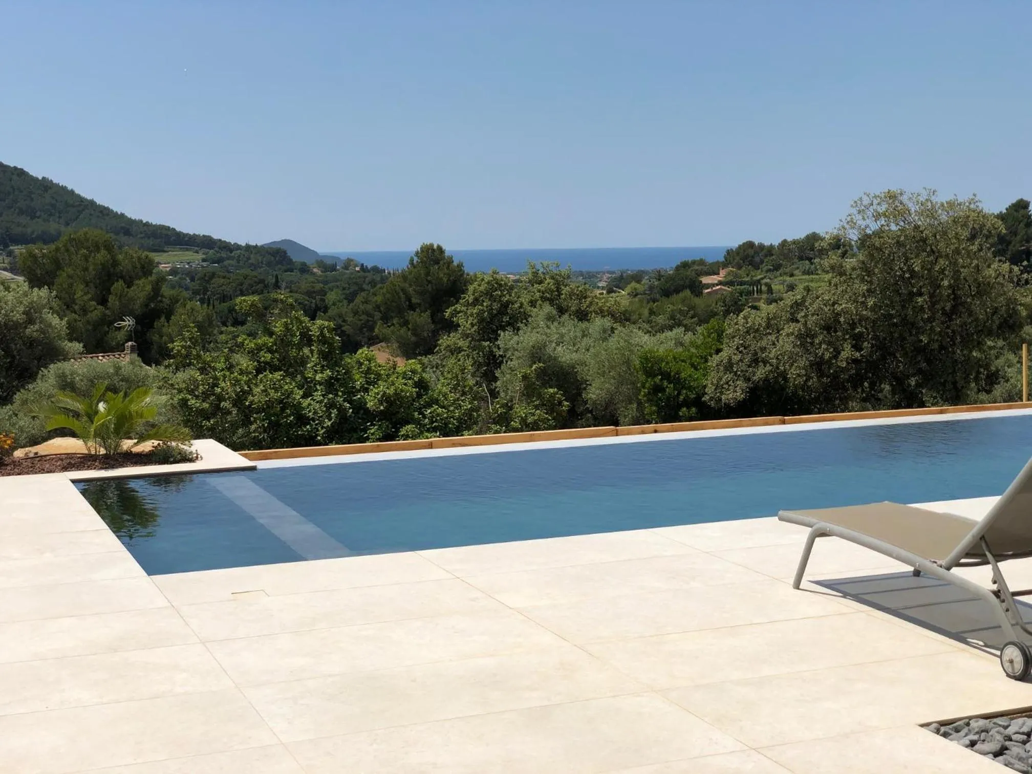 Swimming pool in VILLA PADI La Cadière d'Azur