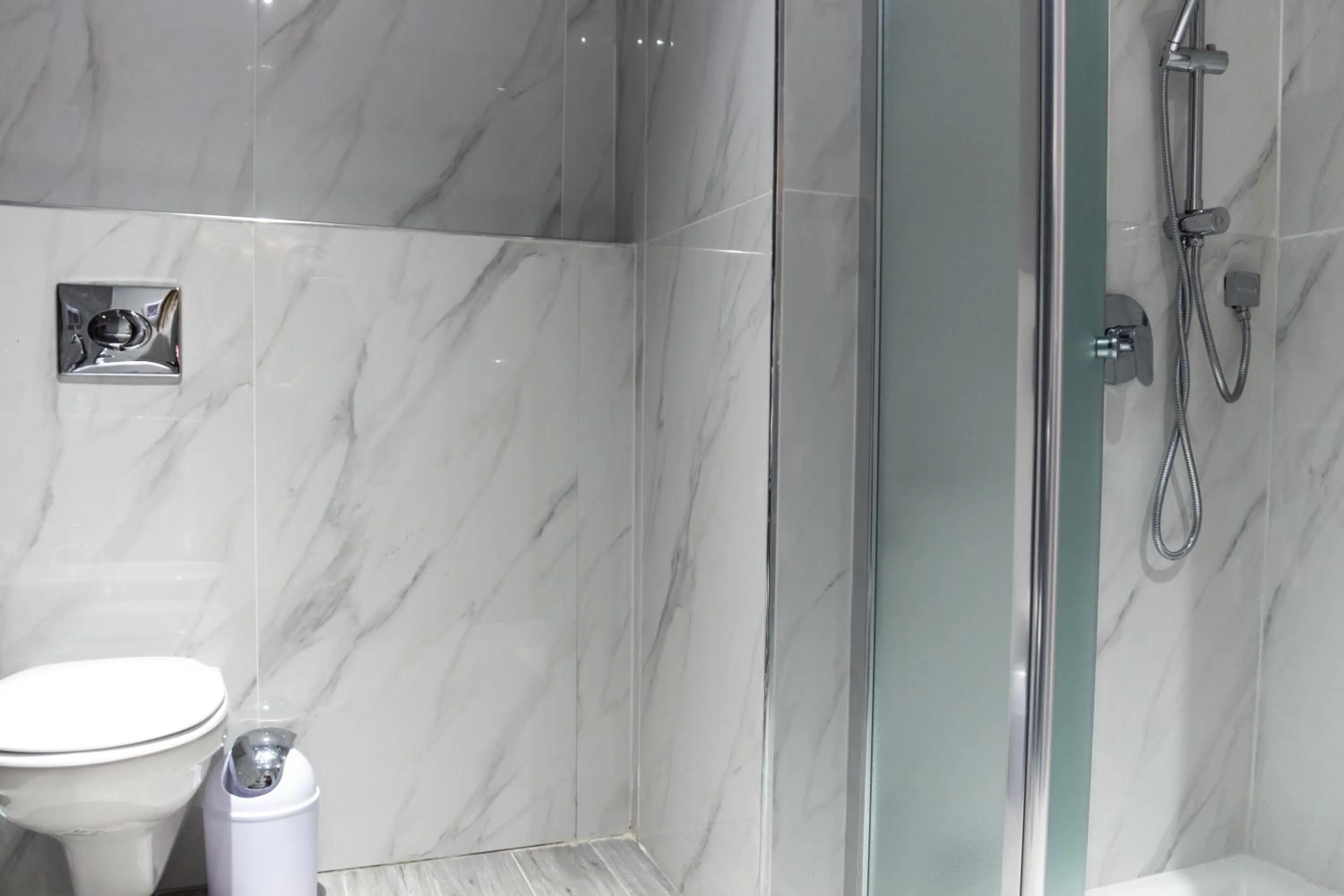 Bathroom in Amwaj Apartments