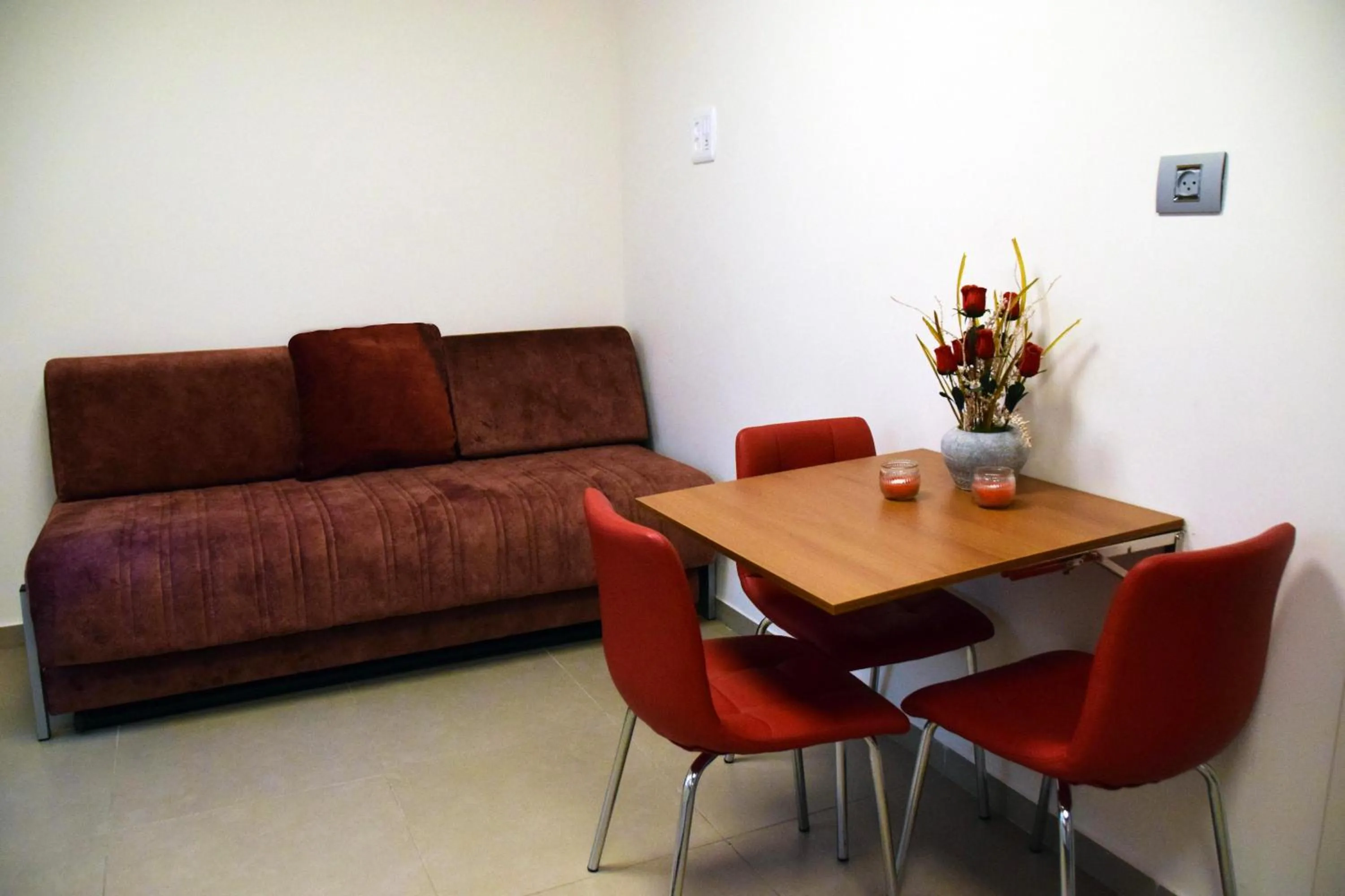 Living room in Amwaj Apartments