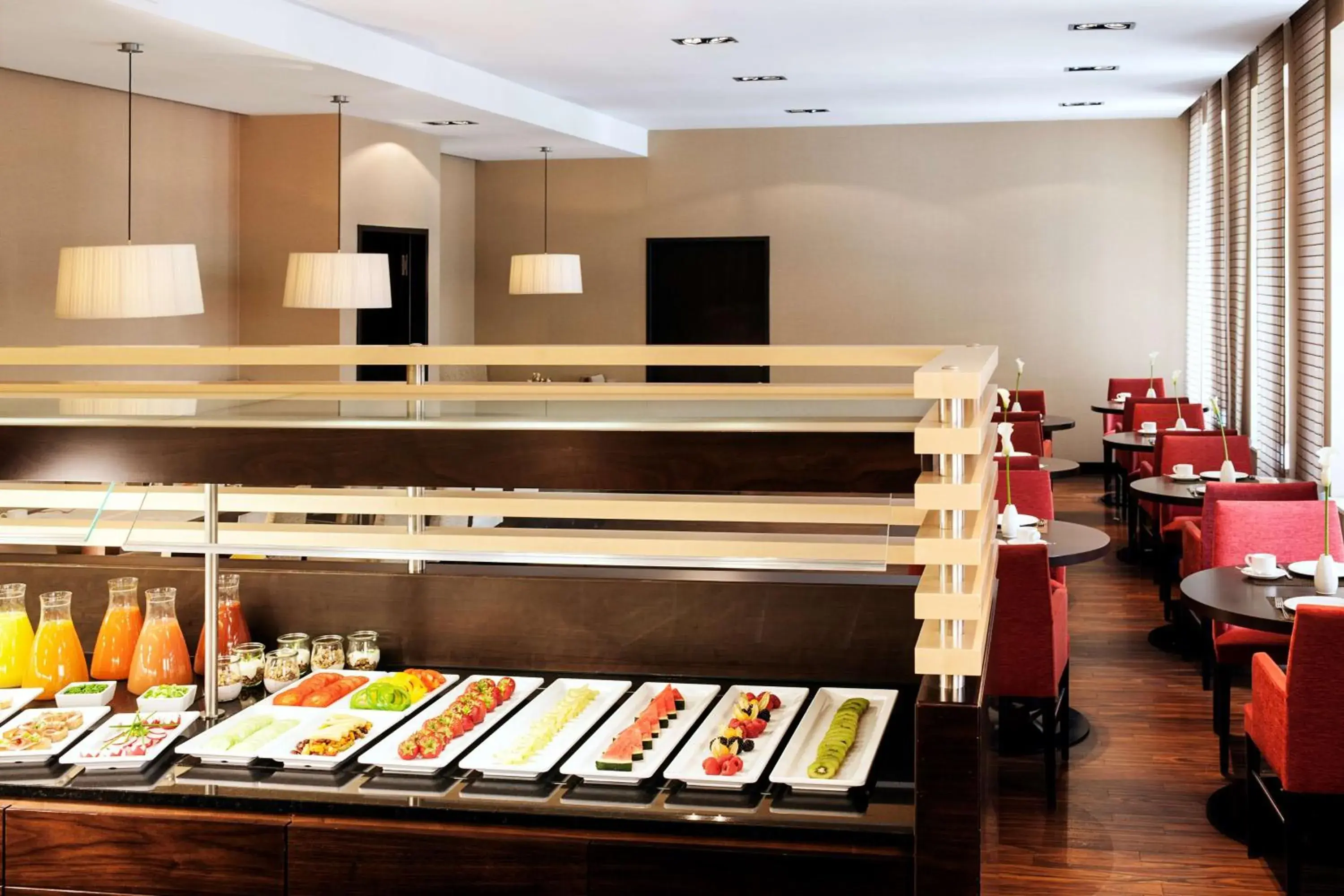 Restaurant/places to eat in NH Düsseldorf Königsallee Restaurant/places to eat in NH Düsseldorf Königsallee