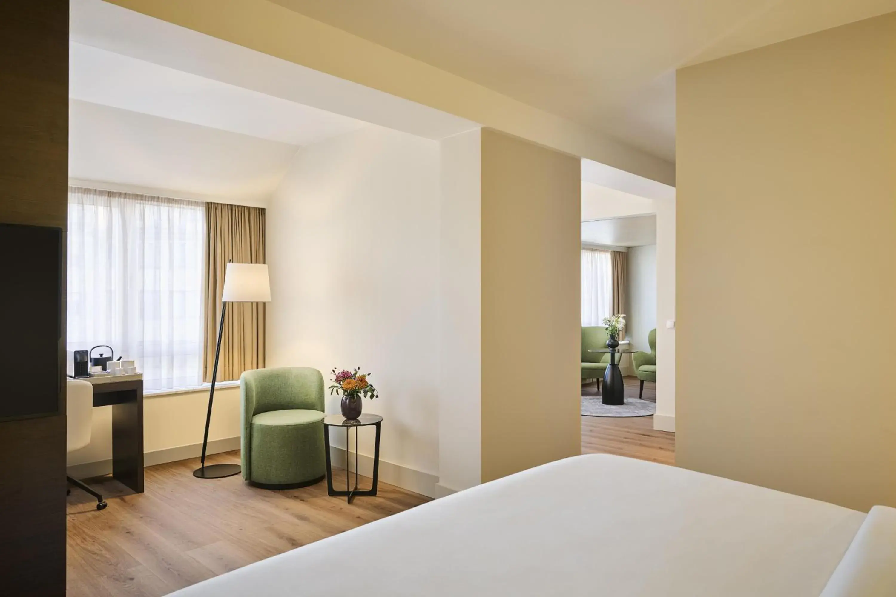 Bedroom, Bed in NH Düsseldorf Königsallee Bedroom, Bed in NH Düsseldorf Königsallee