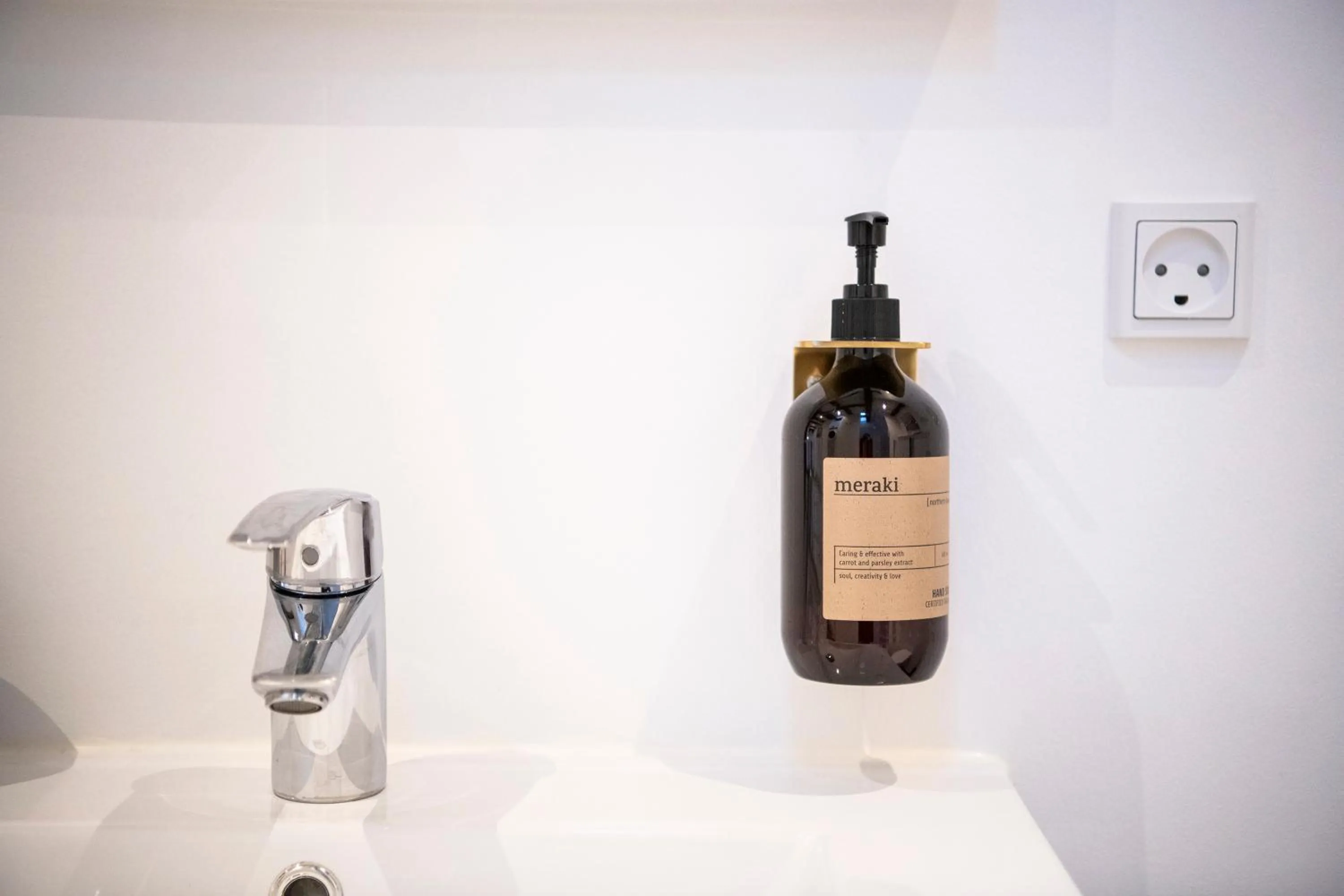 Bathroom in Town Hall Penthouse by Daniel&Jacob's