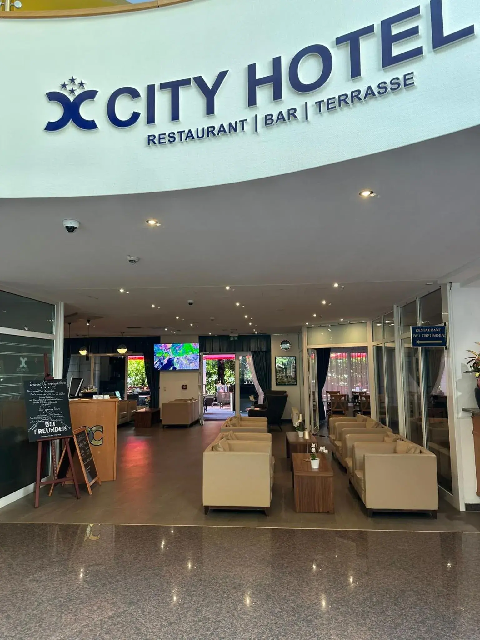 Lobby or reception in City Hotel Frankfurt Bad Vilbel Lobby or reception in City Hotel Frankfurt Bad Vilbel