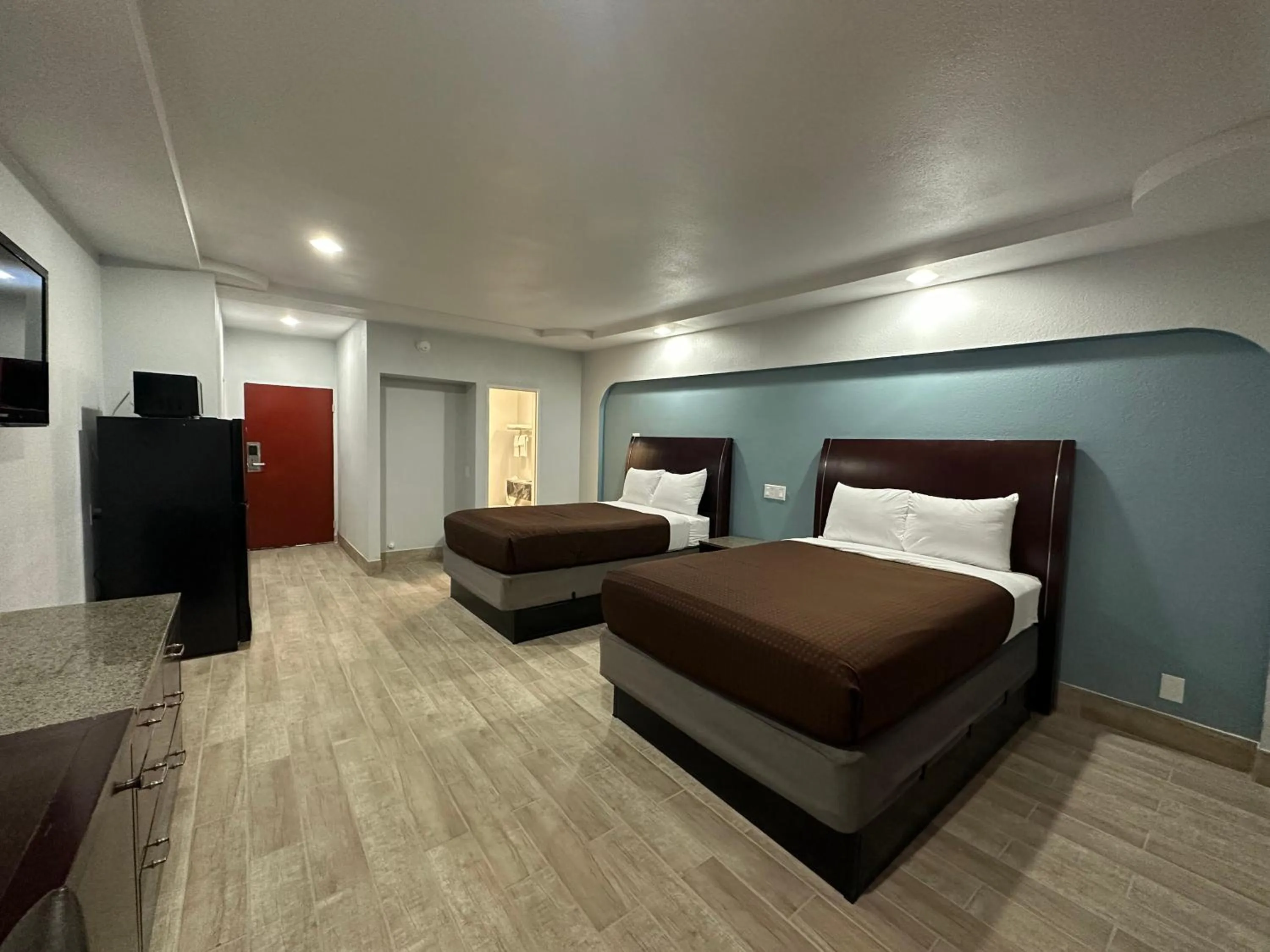 Bed in Executive Inn