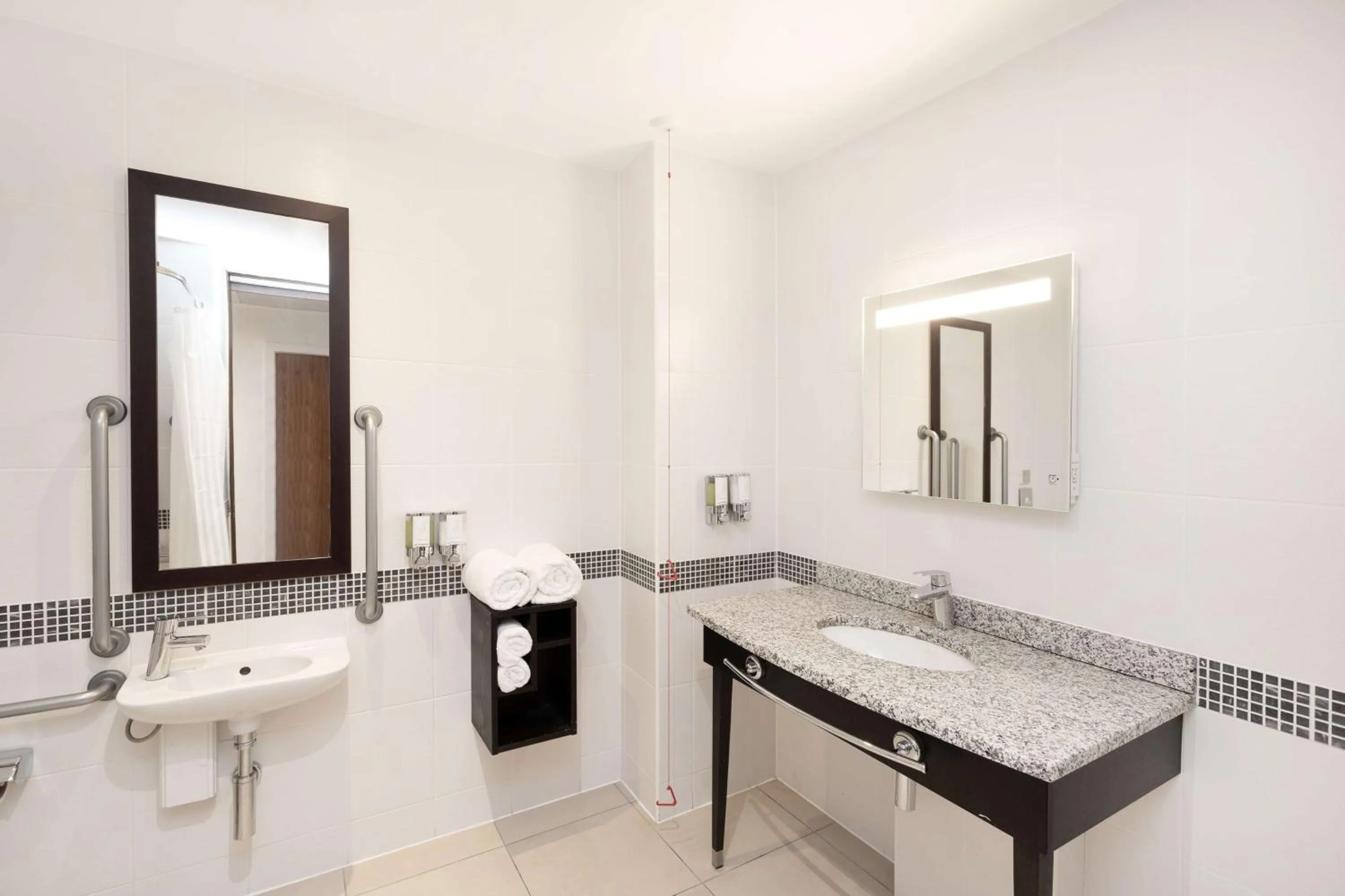 Bathroom in Hampton by Hilton Sheffield