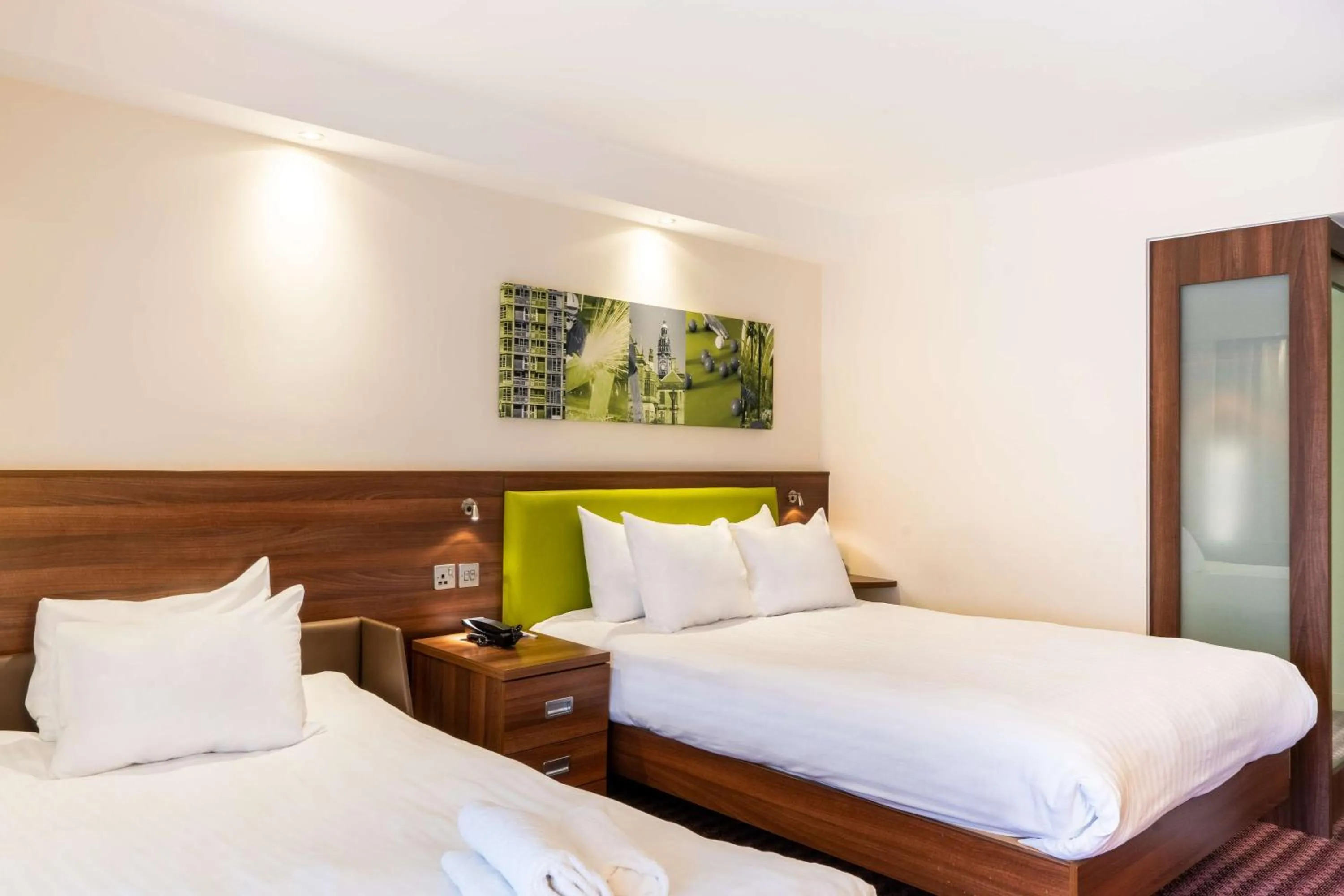 Bed in Hampton by Hilton Sheffield