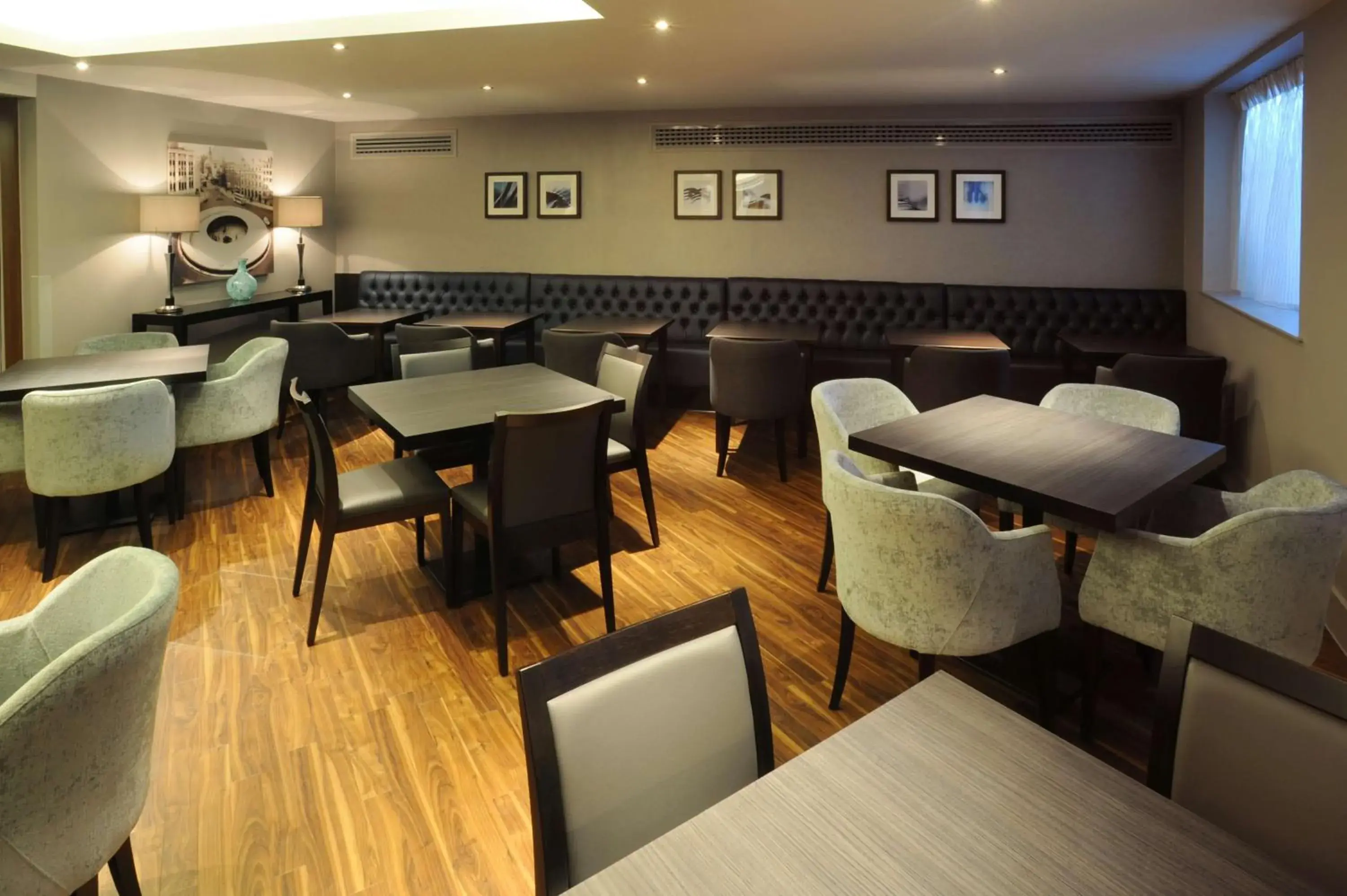 Restaurant/places to eat in Hampton by Hilton Sheffield Restaurant/places to eat in Hampton by Hilton Sheffield